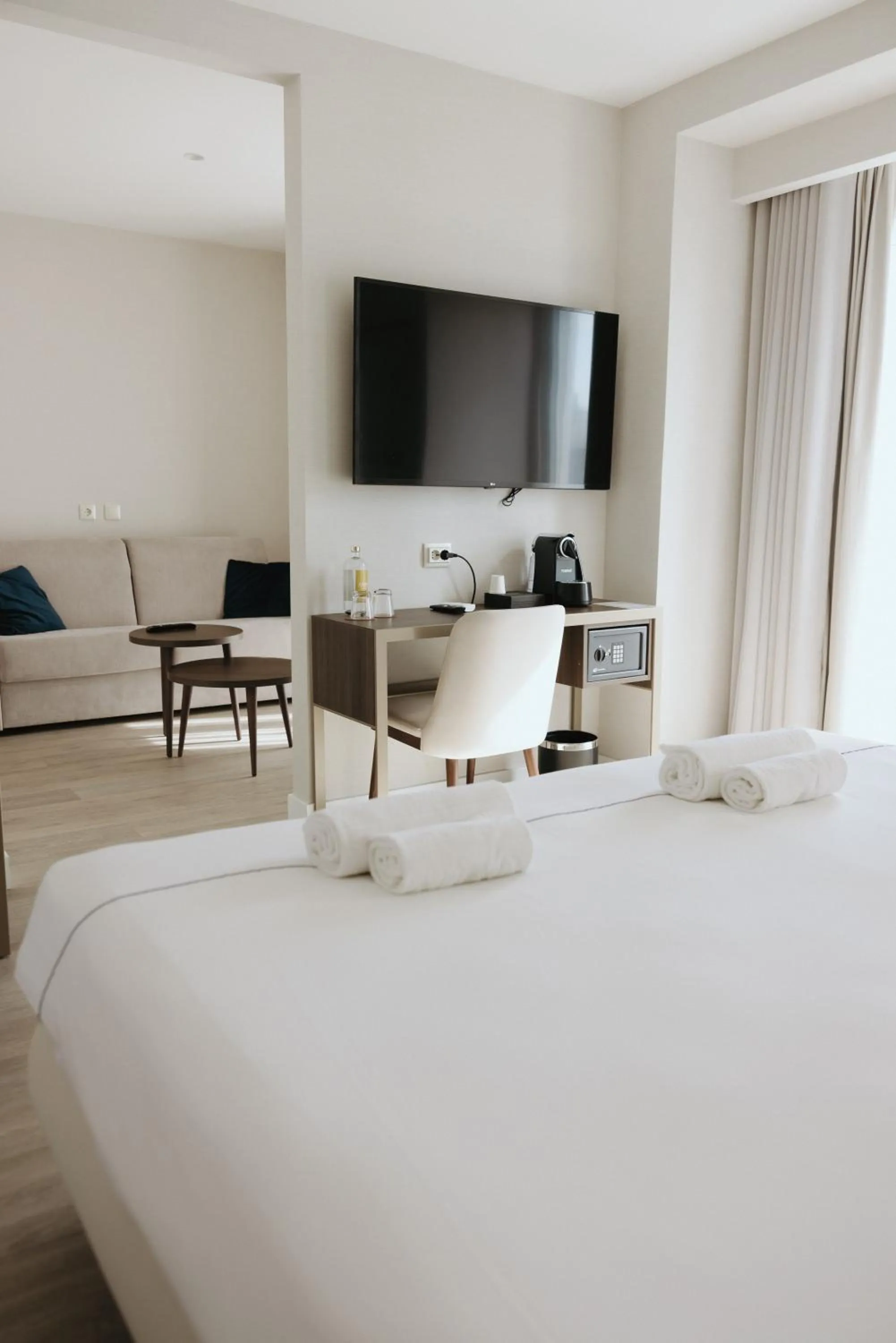 Bed in M'AR De AR Auria