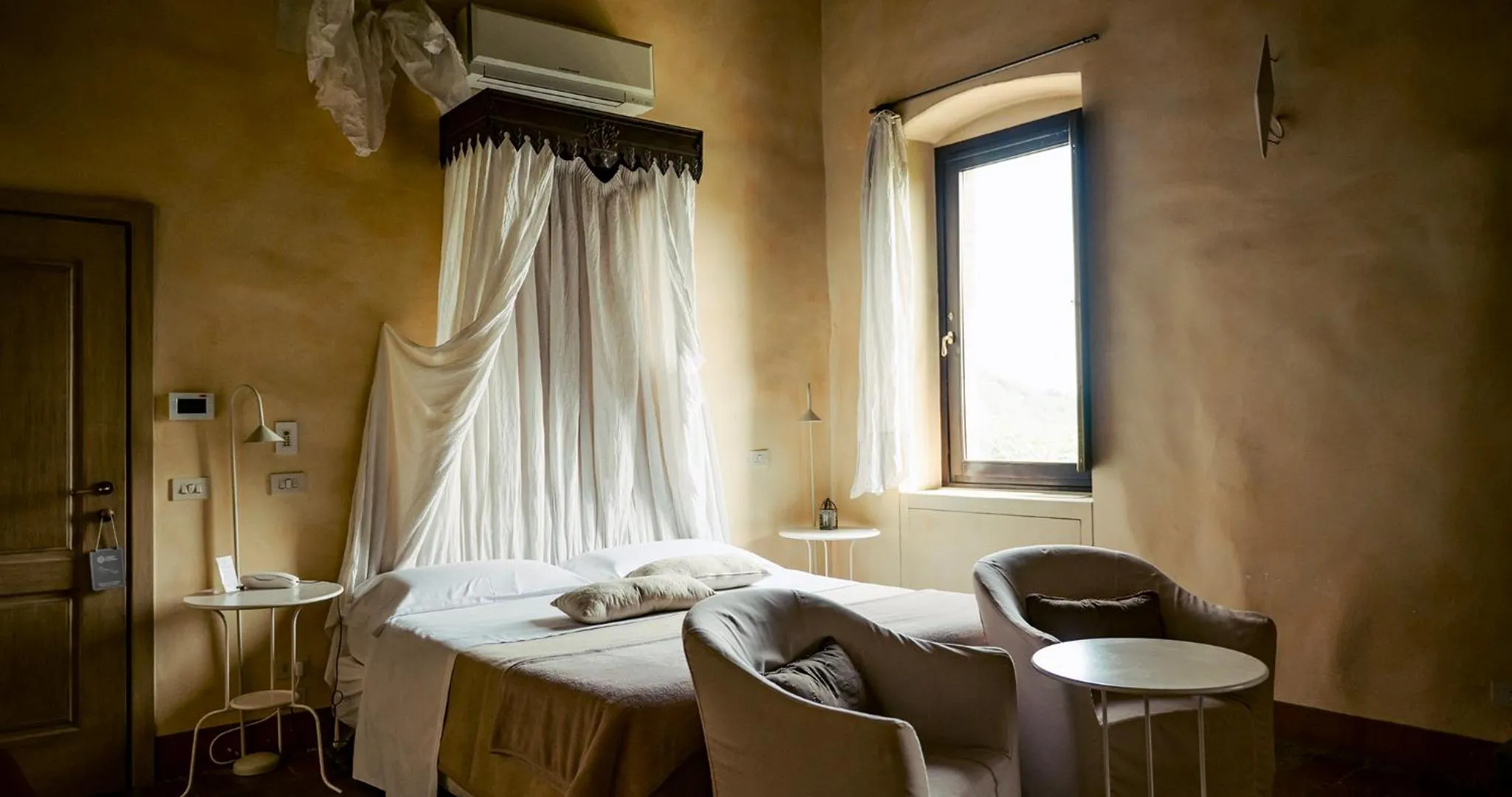 Bedroom, Bed in Cappuccini Resort