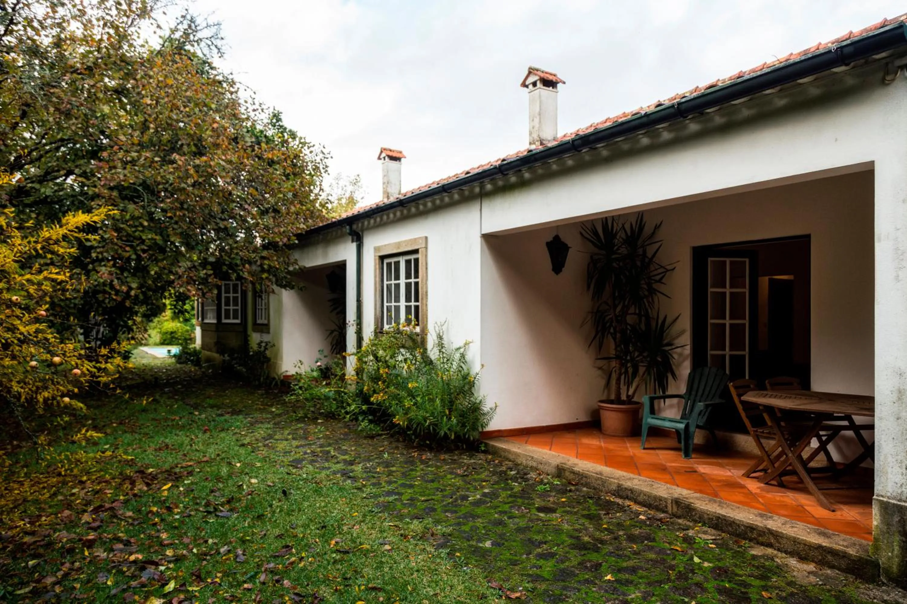 Property building in Casa da Roseira