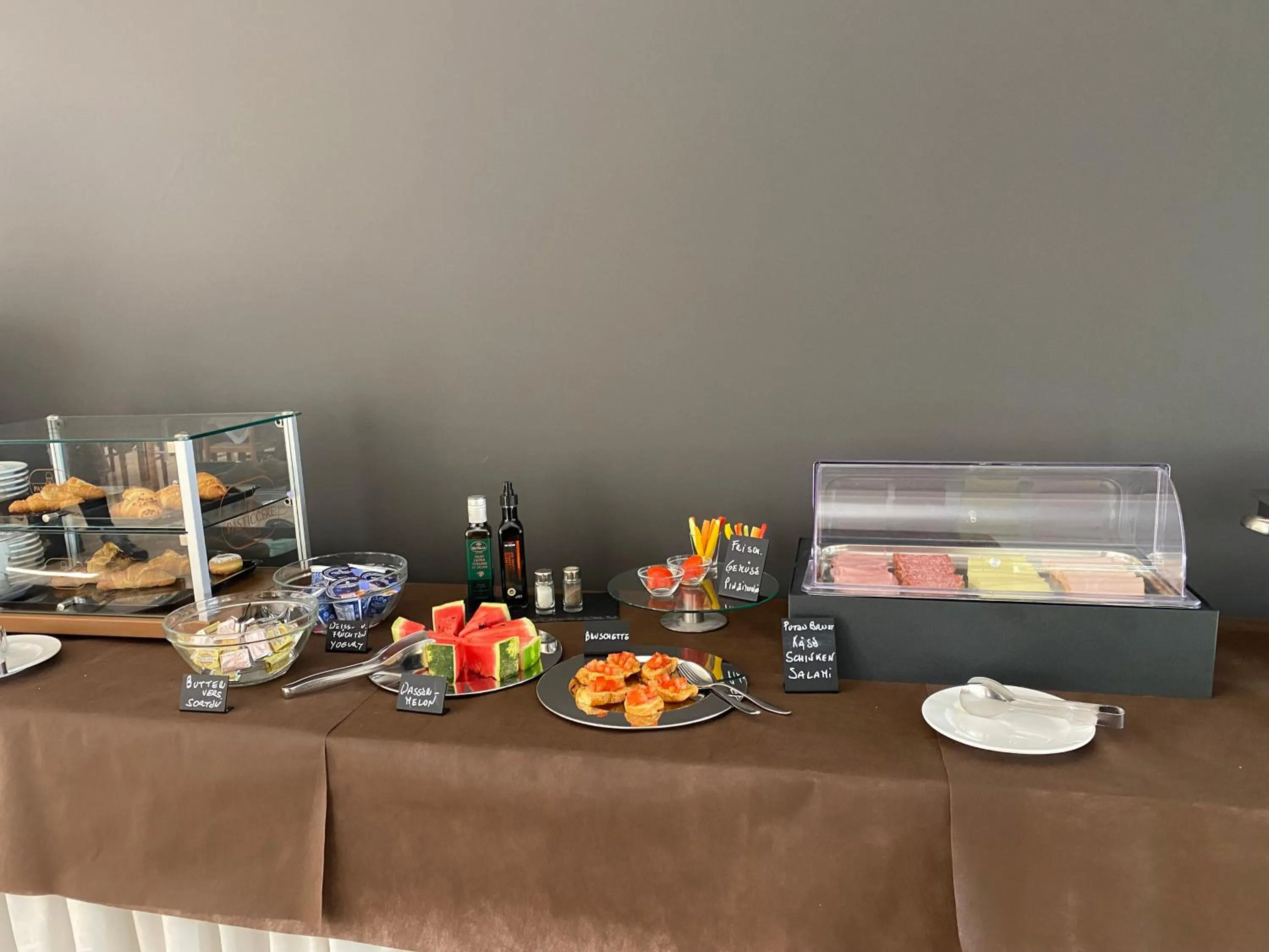 Buffet breakfast in Hotel Rosapineta - Adults Only