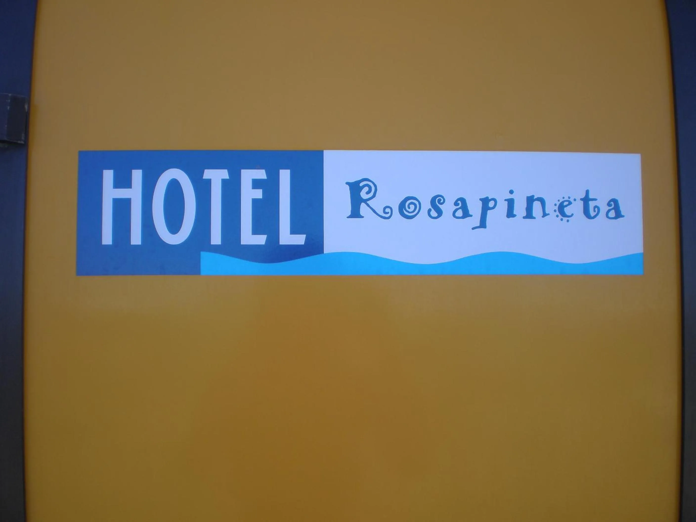 Beach in Hotel Rosapineta - Adults Only
