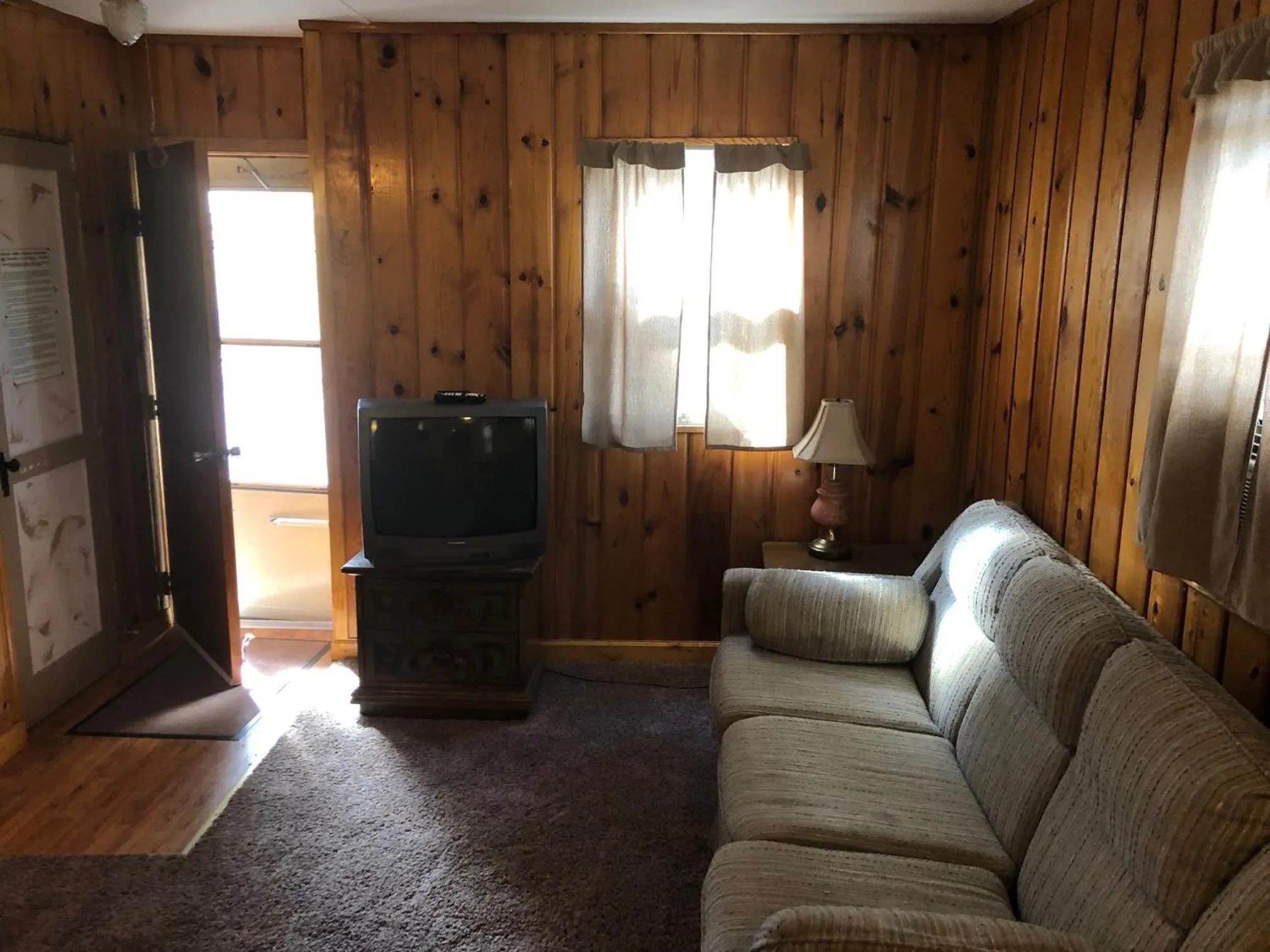 TV and multimedia in Black Hills Cabins at Quail's Crossing