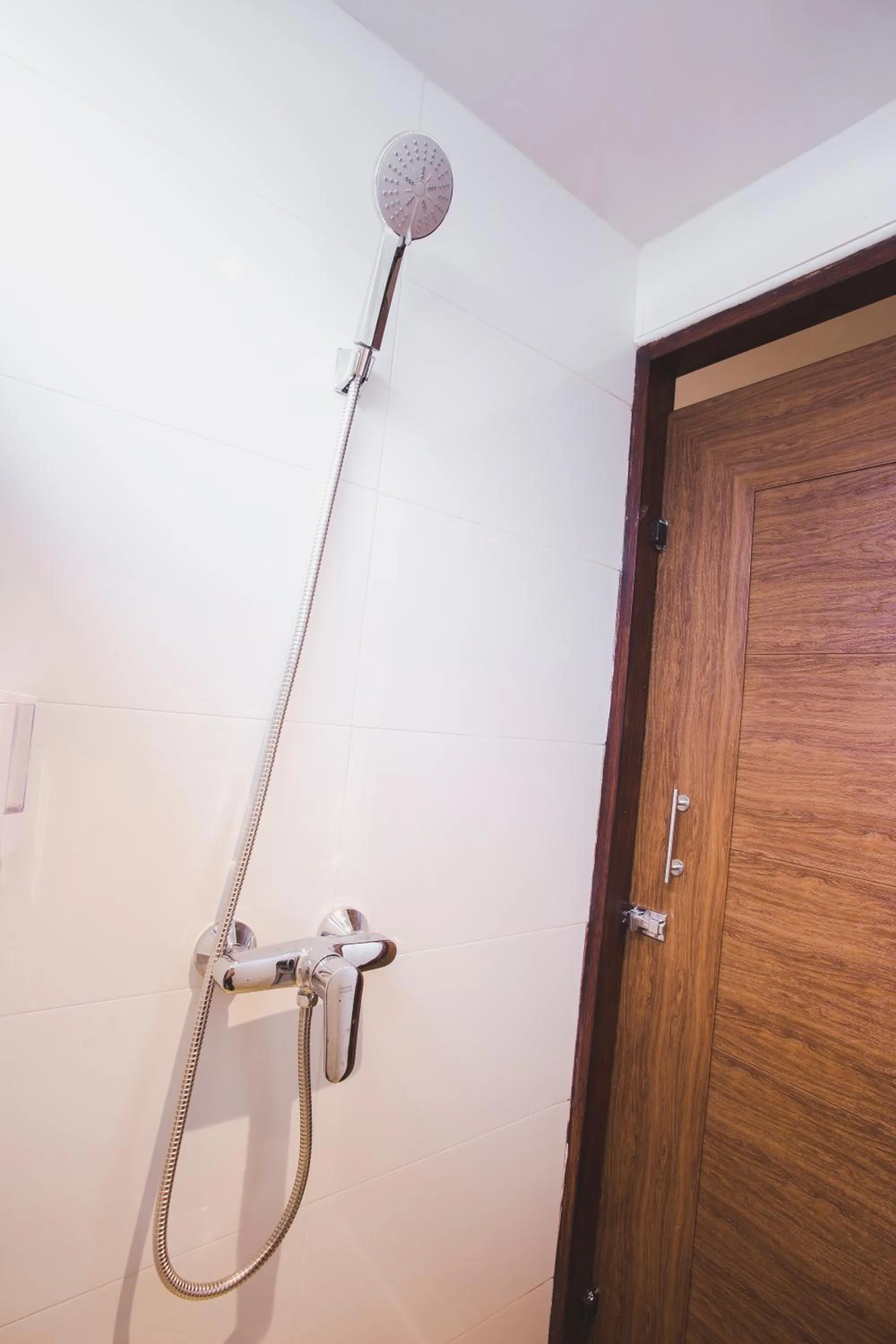 Shower in Chada Mantra Hotel
