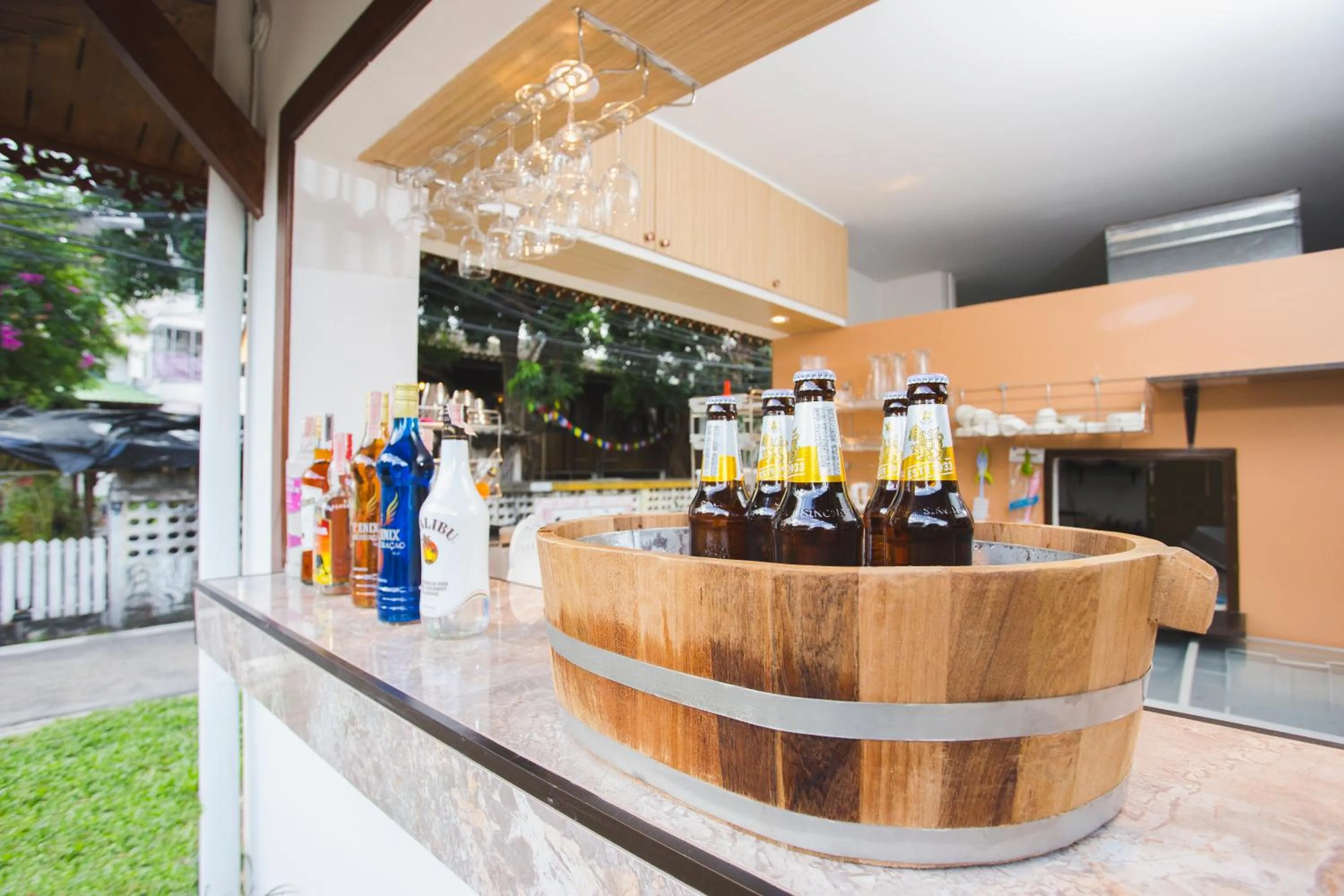 Alcoholic drinks in Chada Mantra Hotel