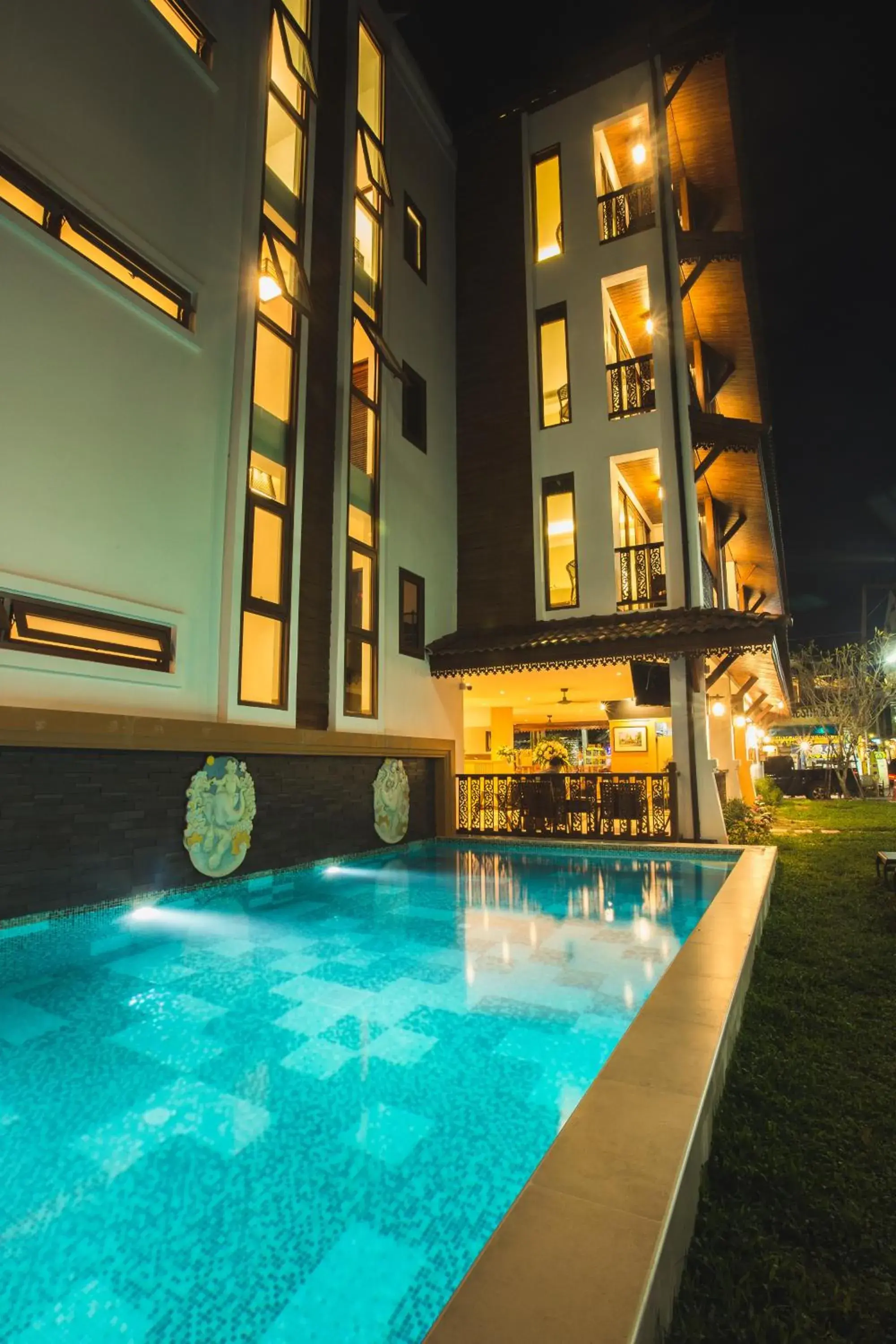 Pool view in Chada Mantra Hotel Pool view in Chada Mantra Hotel