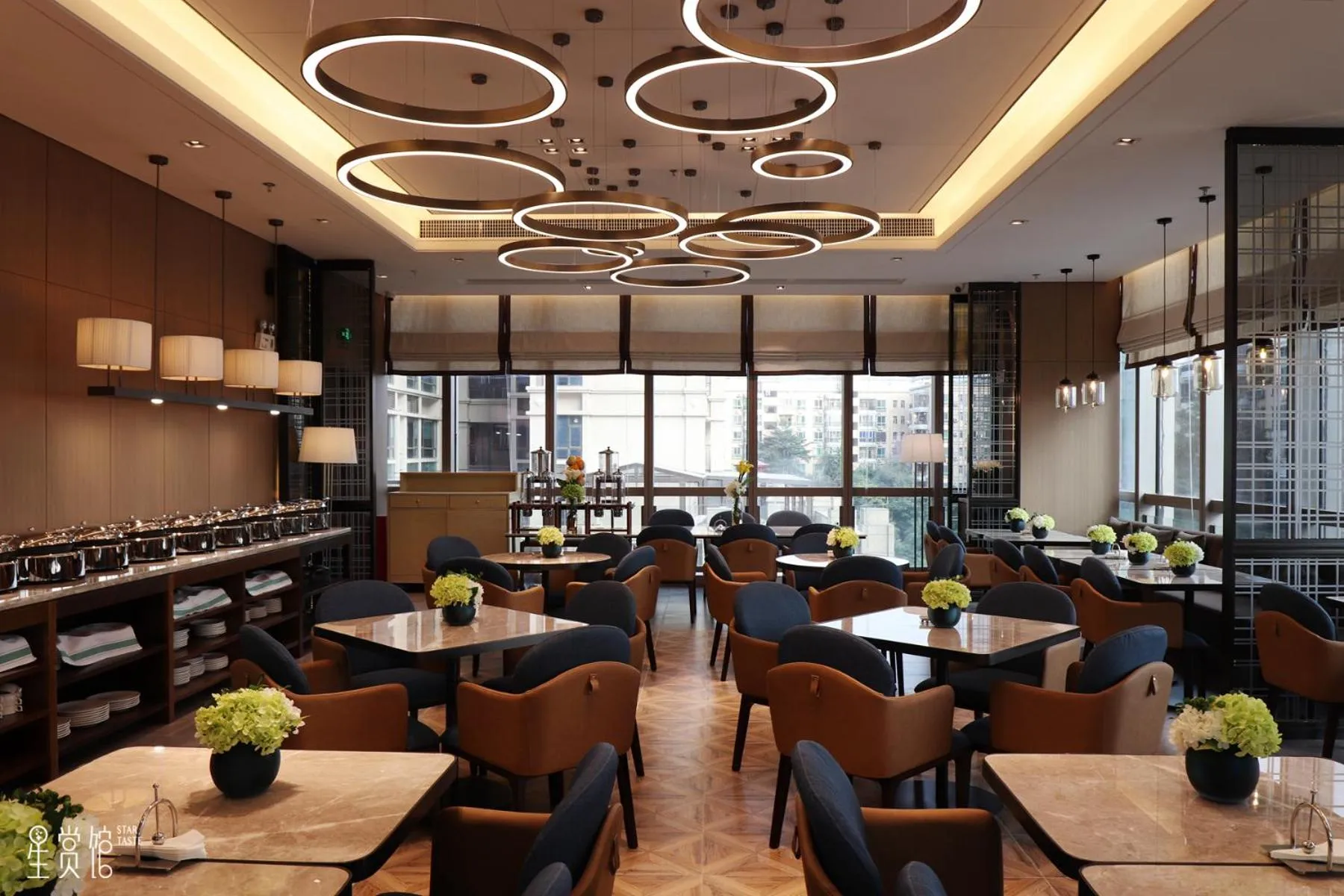 Restaurant/places to eat in Royal Star Apartment(Guangzhou Central City Branch)