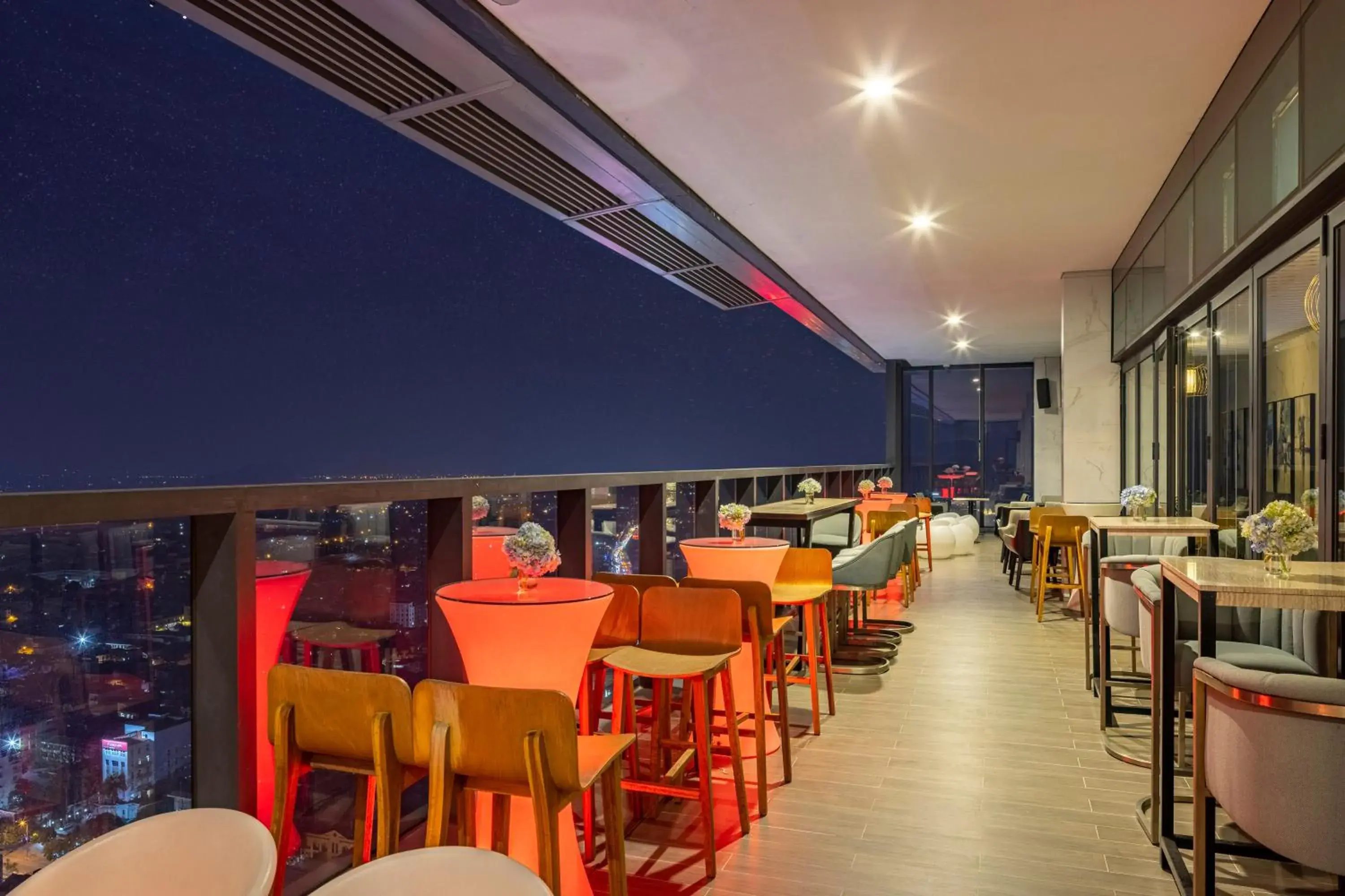 Restaurant/places to eat in Melia Vinpearl Thanh Hoa Restaurant/places to eat in Melia Vinpearl Thanh Hoa