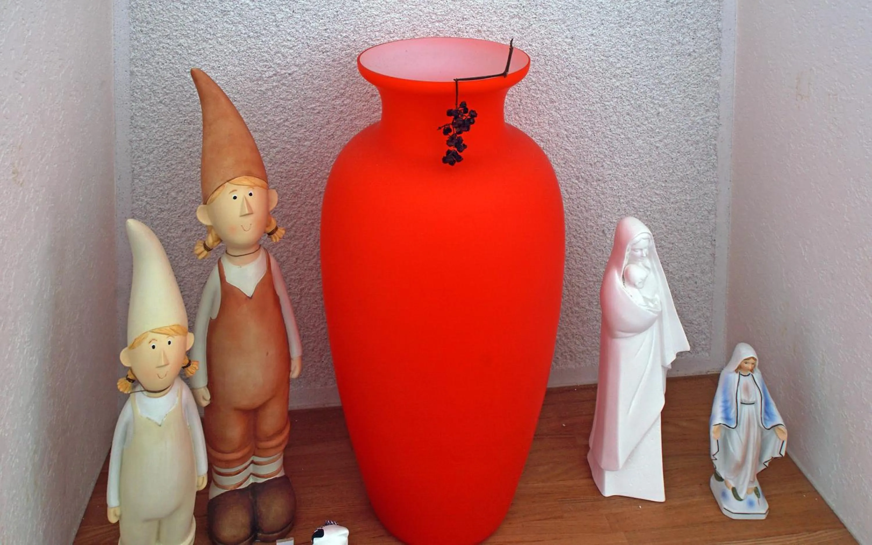 Decorative detail in Pension Entre - deux - Mers