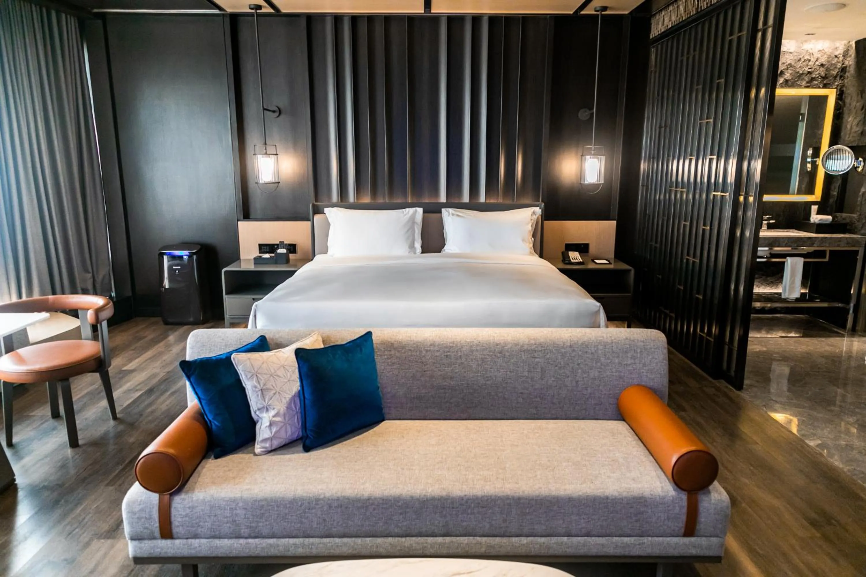 Bed in Hotel Okura Manila at Newport World Resorts