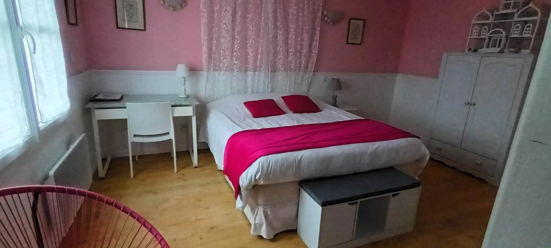 Bed in Escales dans les dunes