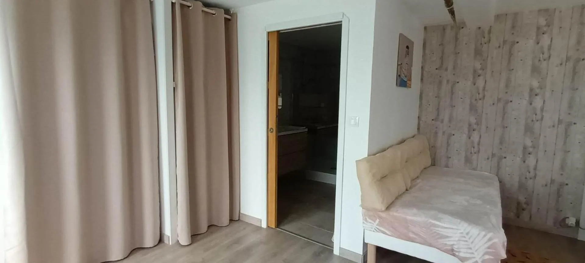 Bed in Escales dans les dunes