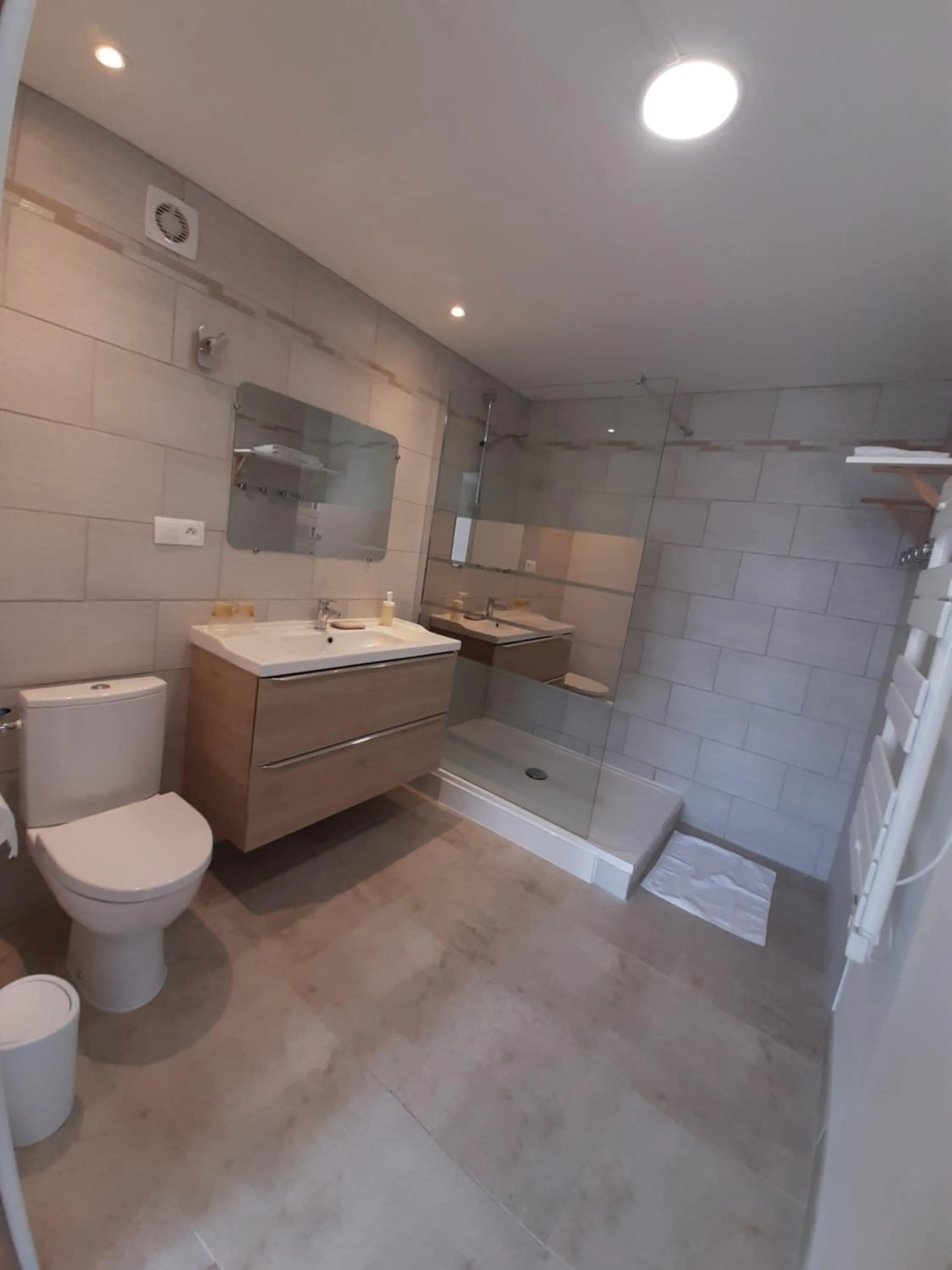 Escales dans les dunes