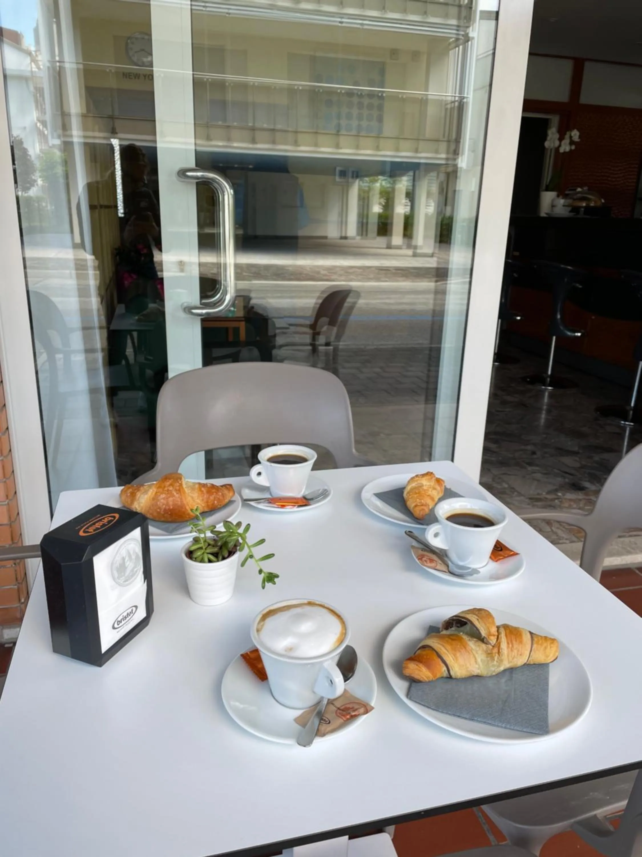 Lounge or bar in Pensione Ornella