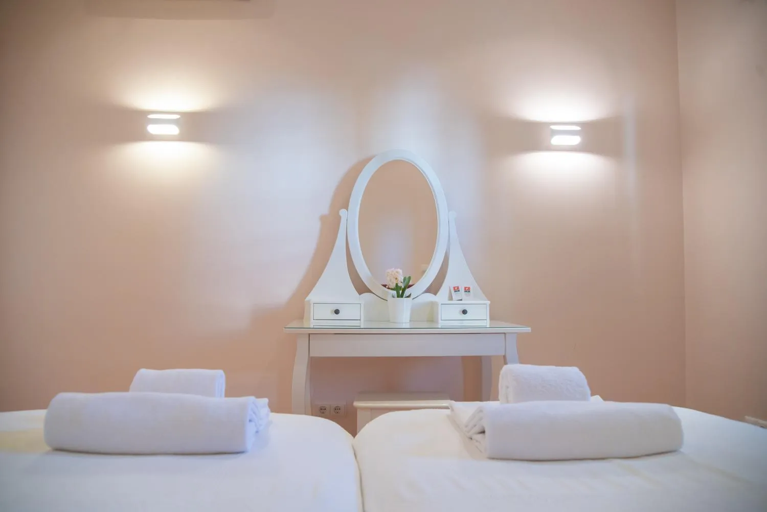 Bed in Colina Verde Resort