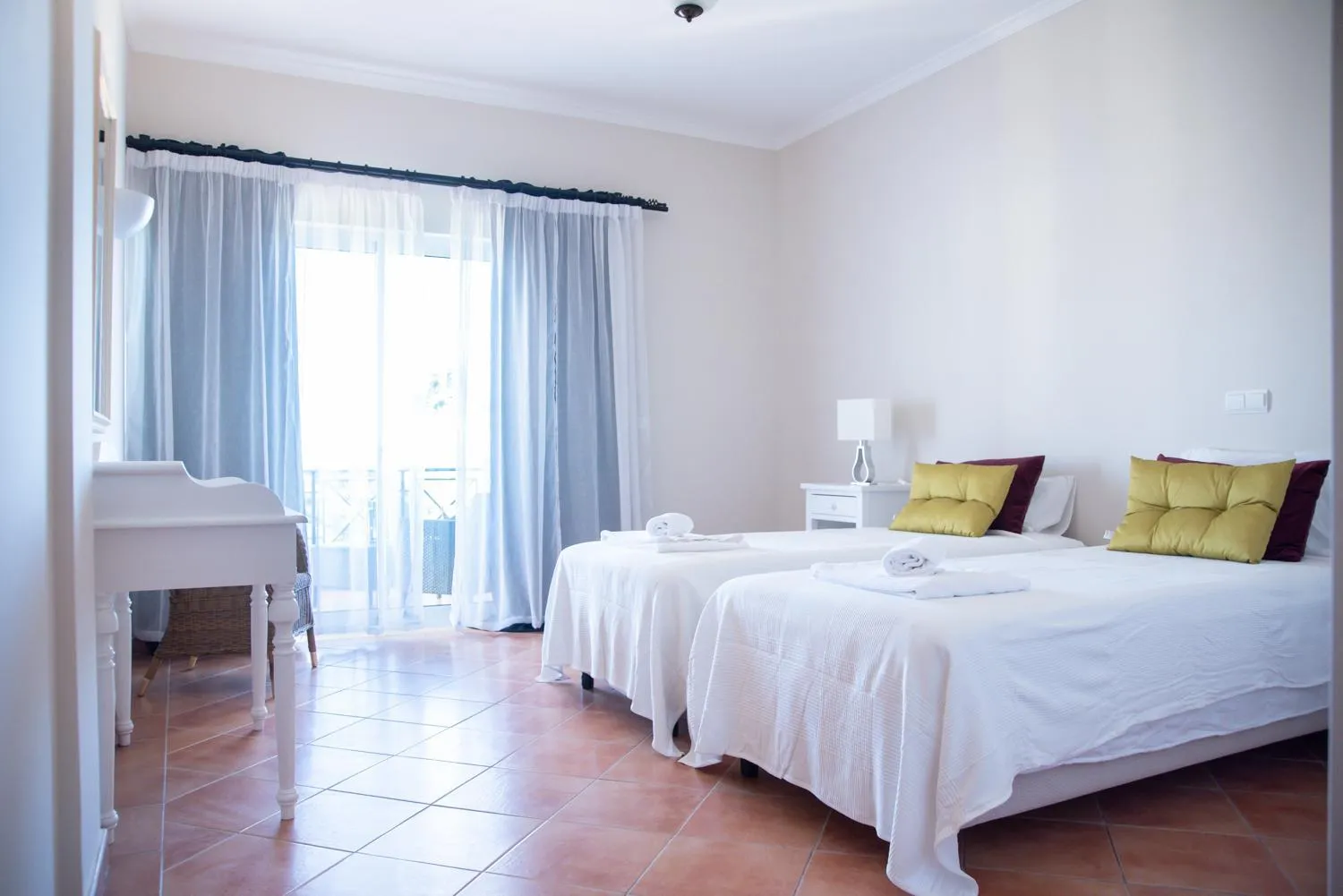 Bed in Colina Verde Resort