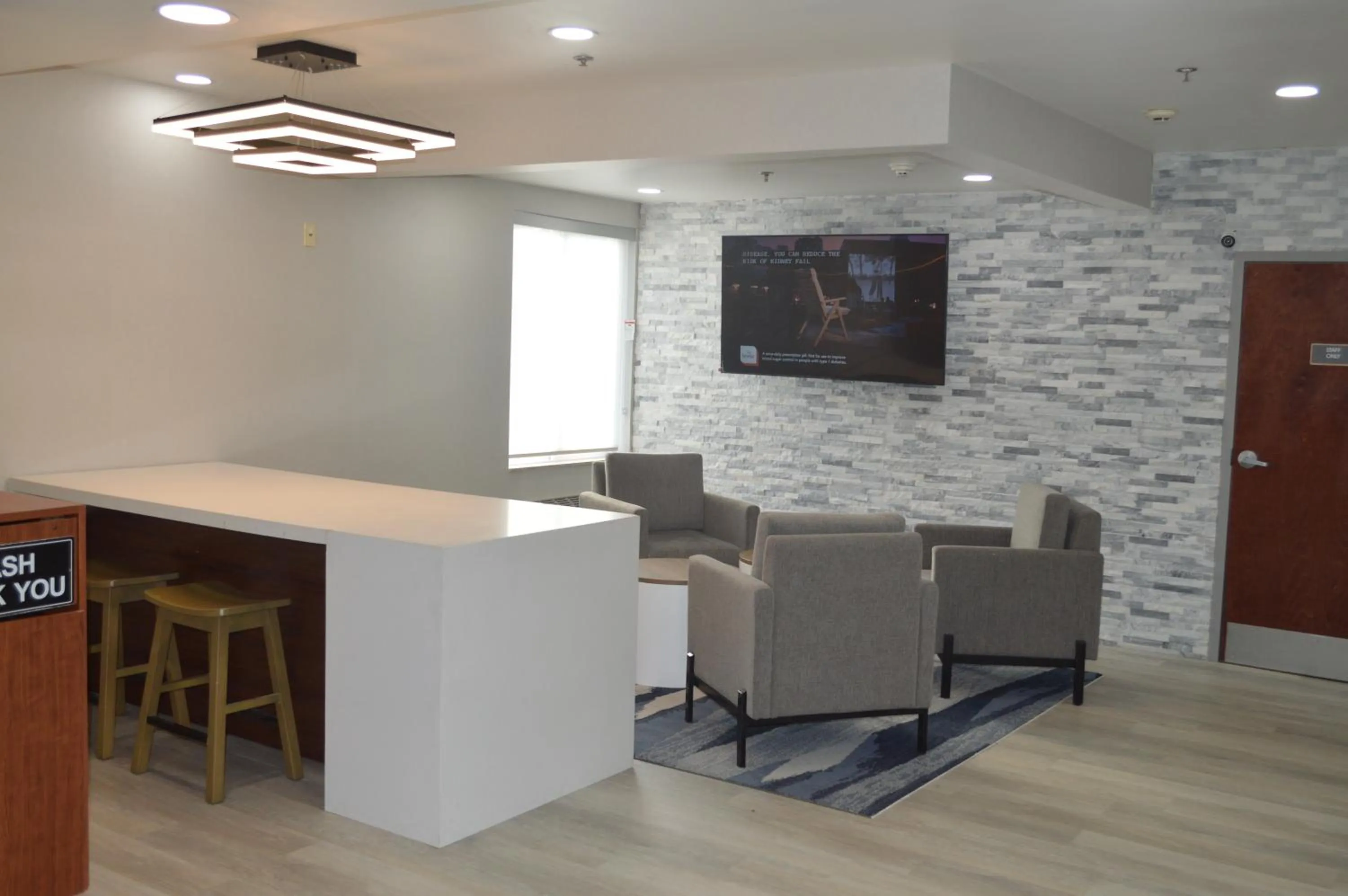 Seating area in Comfort Inn & Suites Harrisburg-Hershey North