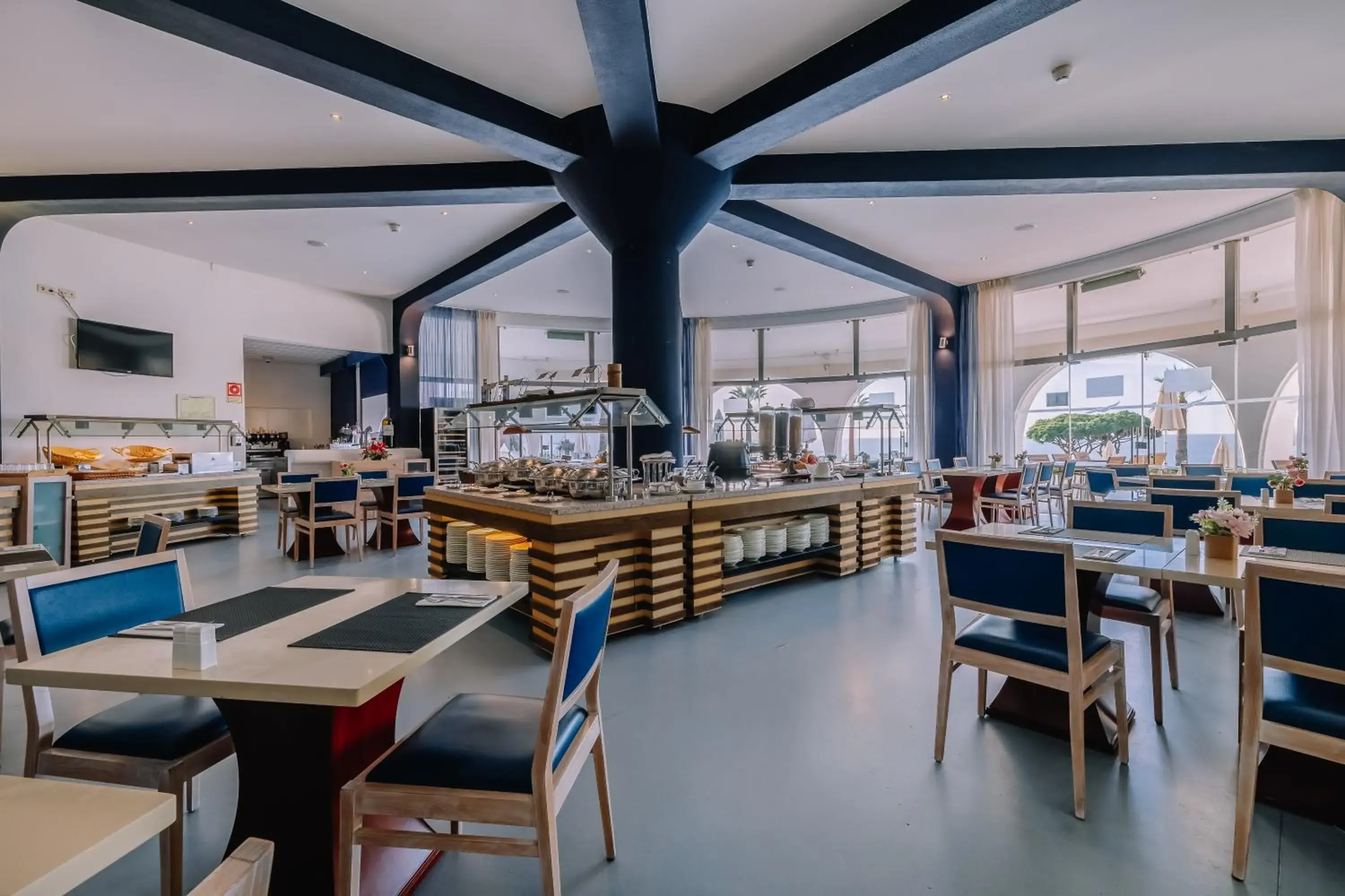 Restaurant/places to eat in Grand Muthu Oura View Beach Club Restaurant/places to eat in Grand Muthu Oura View Beach Club