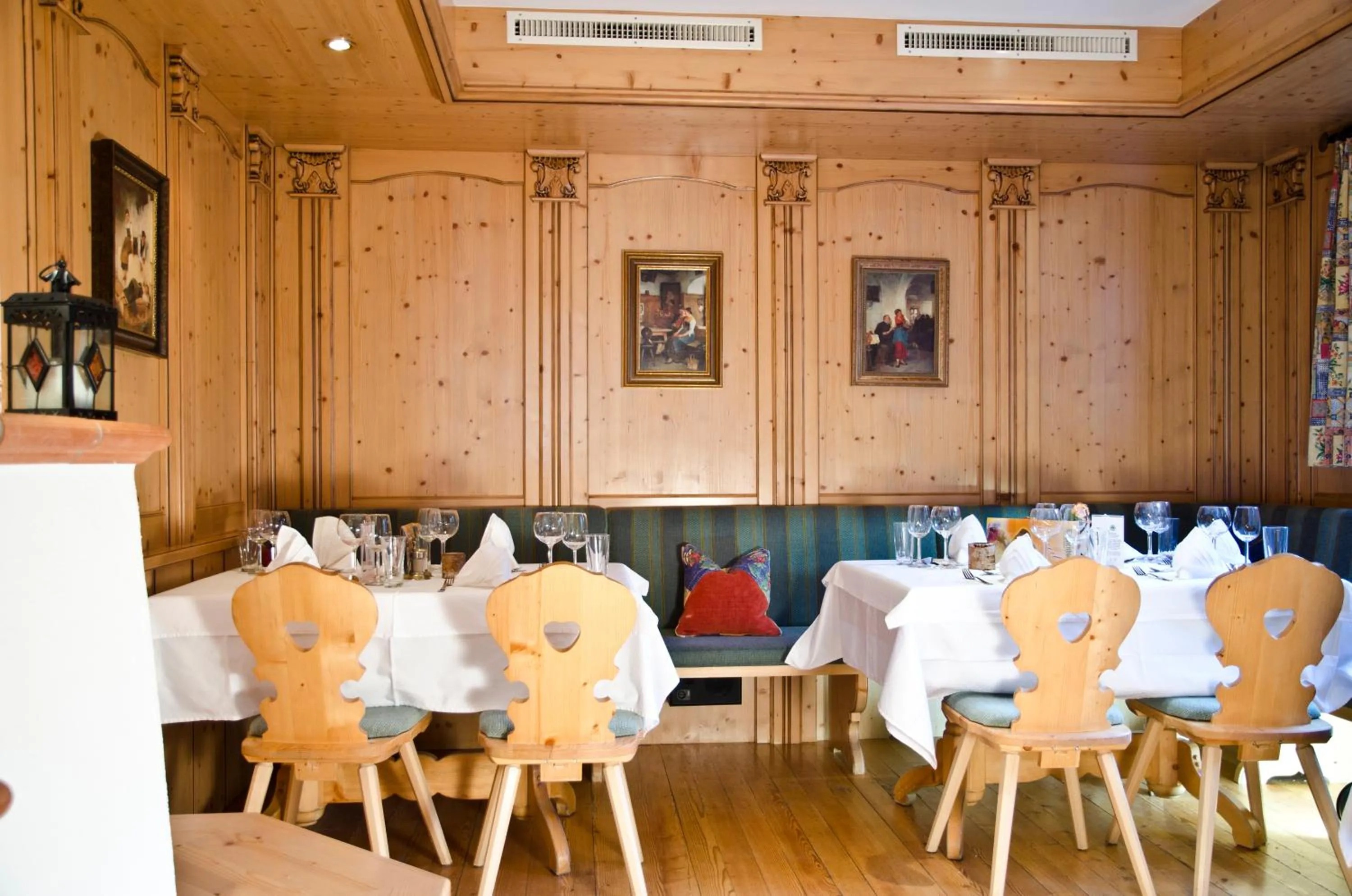 Restaurant/places to eat in Hotel Tannenhof