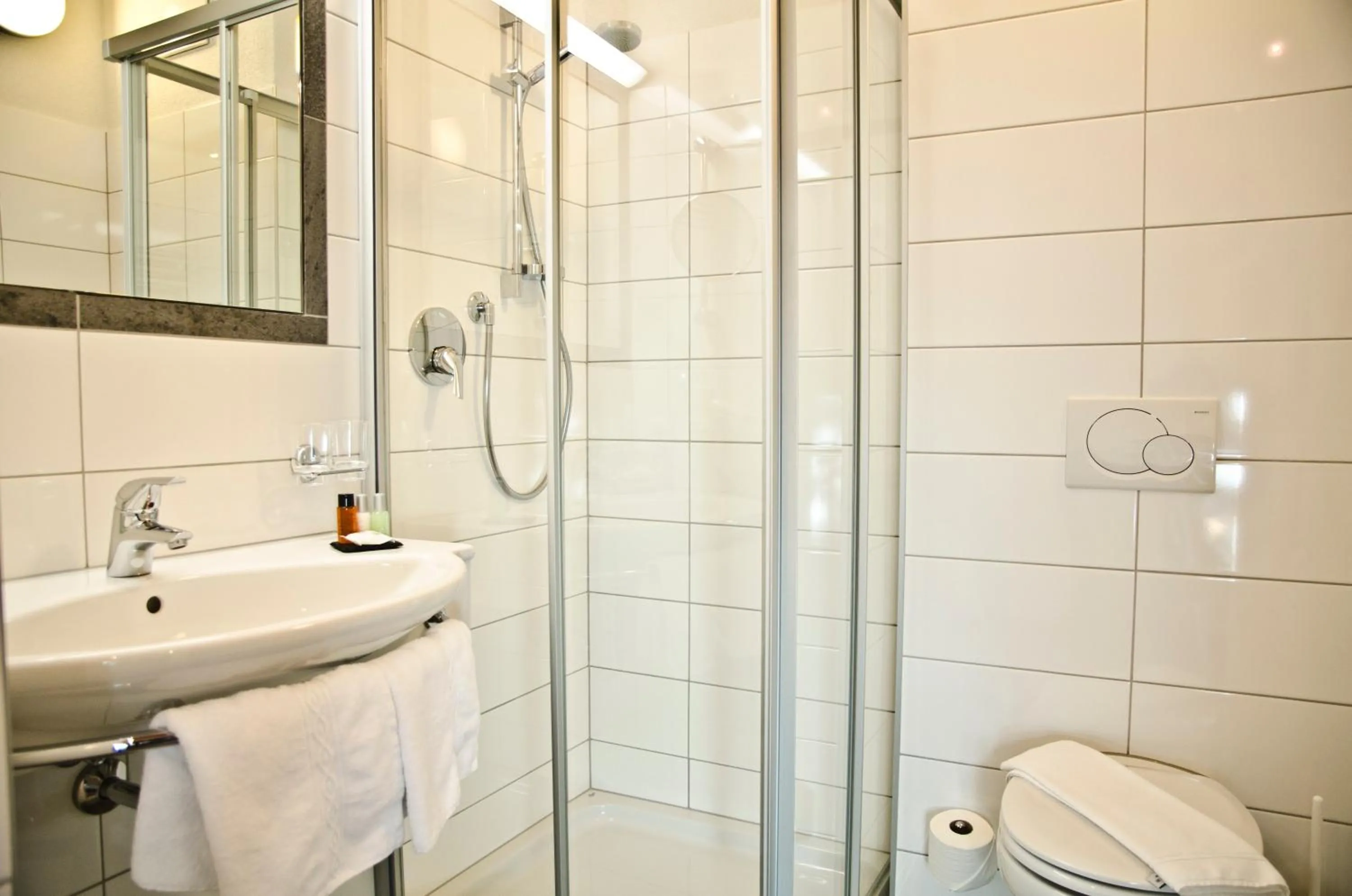 Bathroom in Hotel Tannenhof
