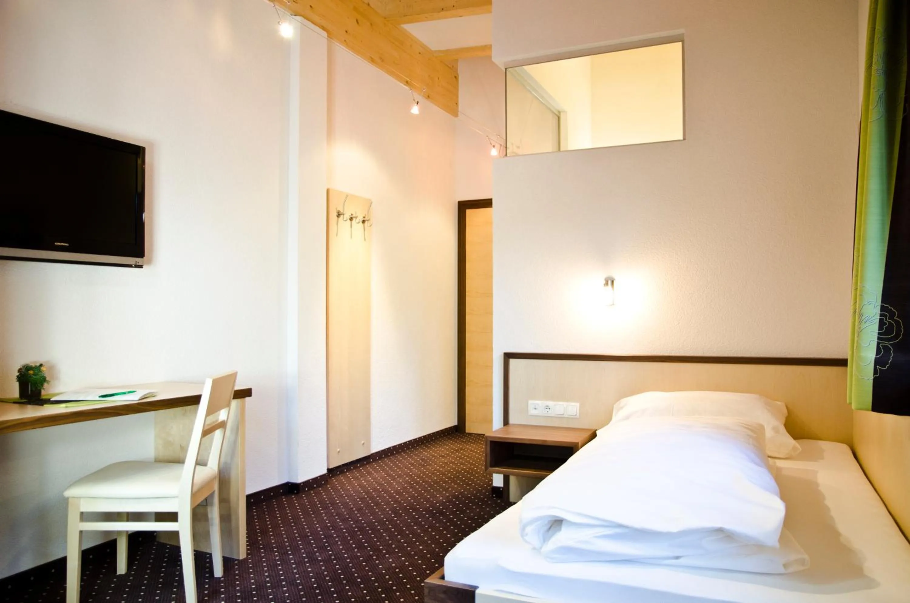 Bed in Hotel Tannenhof