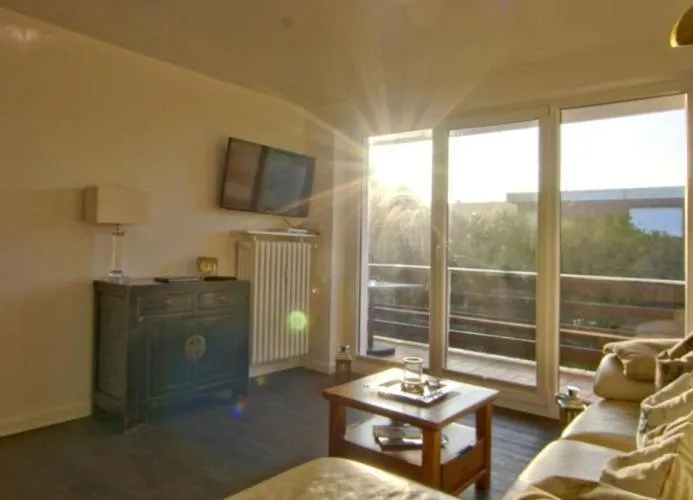 Robby 6 - Strandnahe, ruhige Ferienwohnung mit Balkon