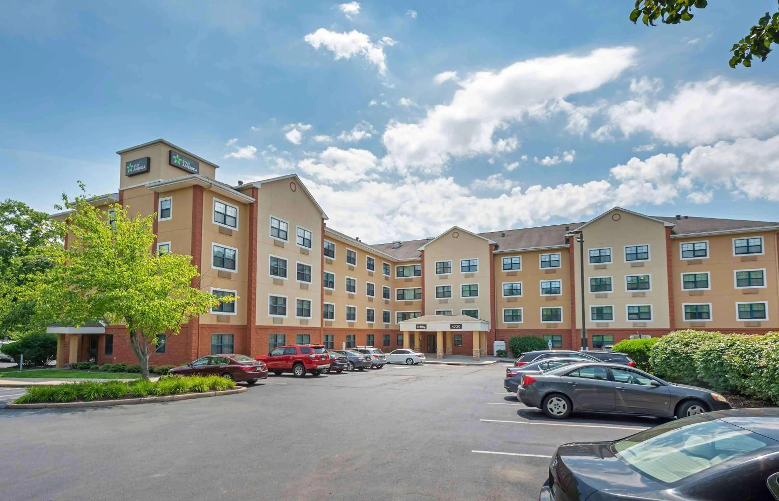 Property building in Extended Stay America Suites - Princeton - South Brunswick