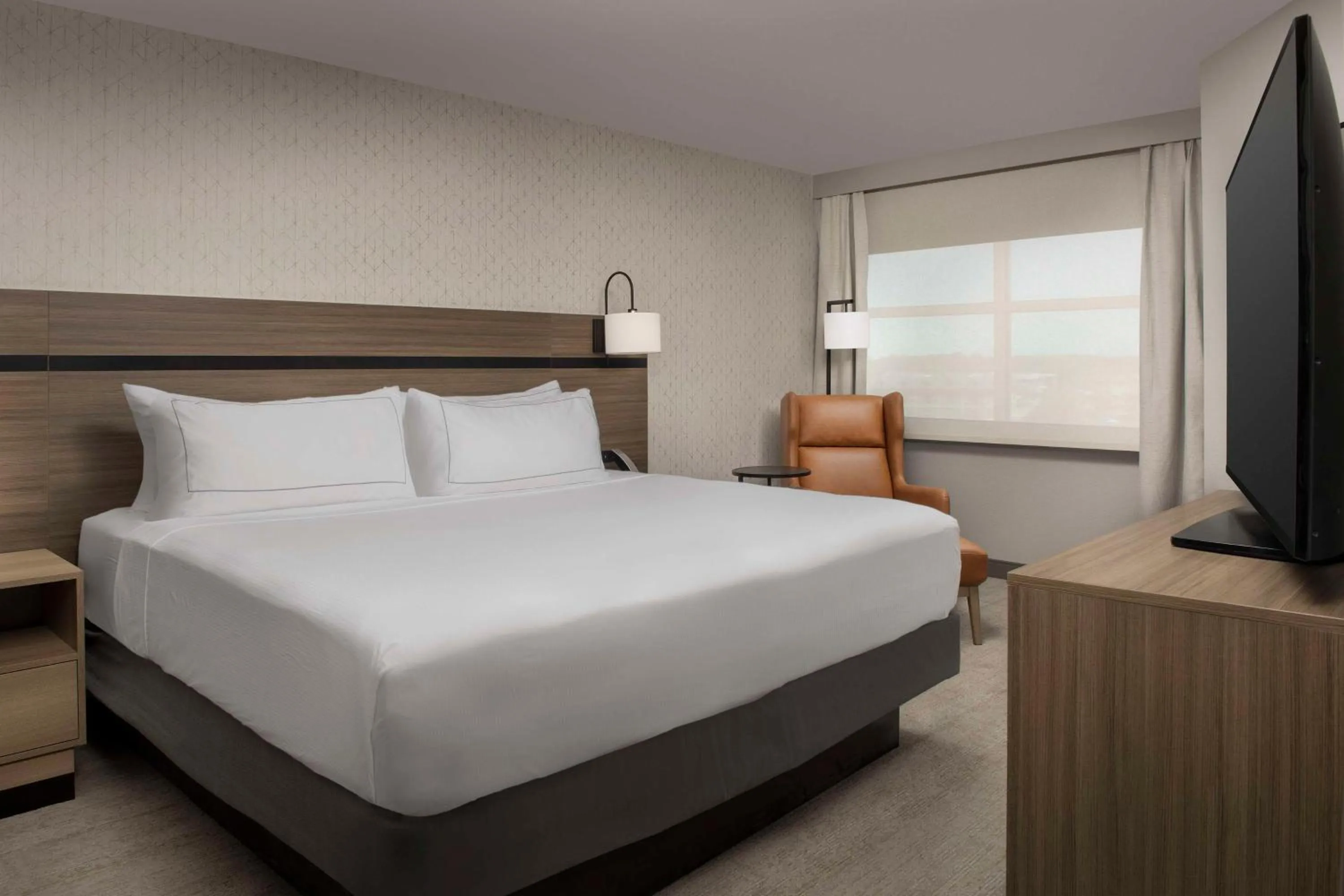 Bed in Doubletree by Hilton Chattanooga Hamilton Place