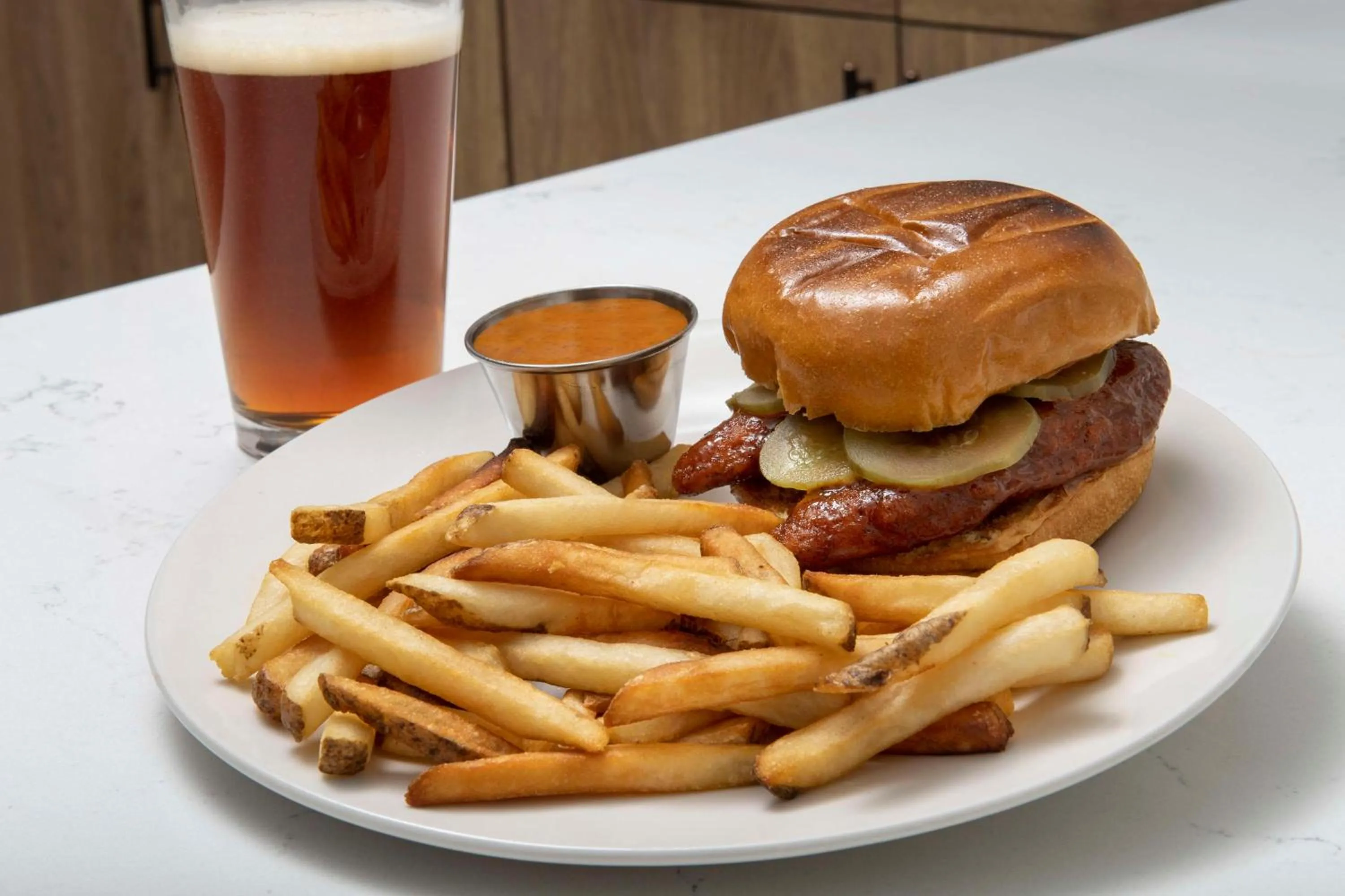 Restaurant/places to eat in Doubletree by Hilton Chattanooga Hamilton Place