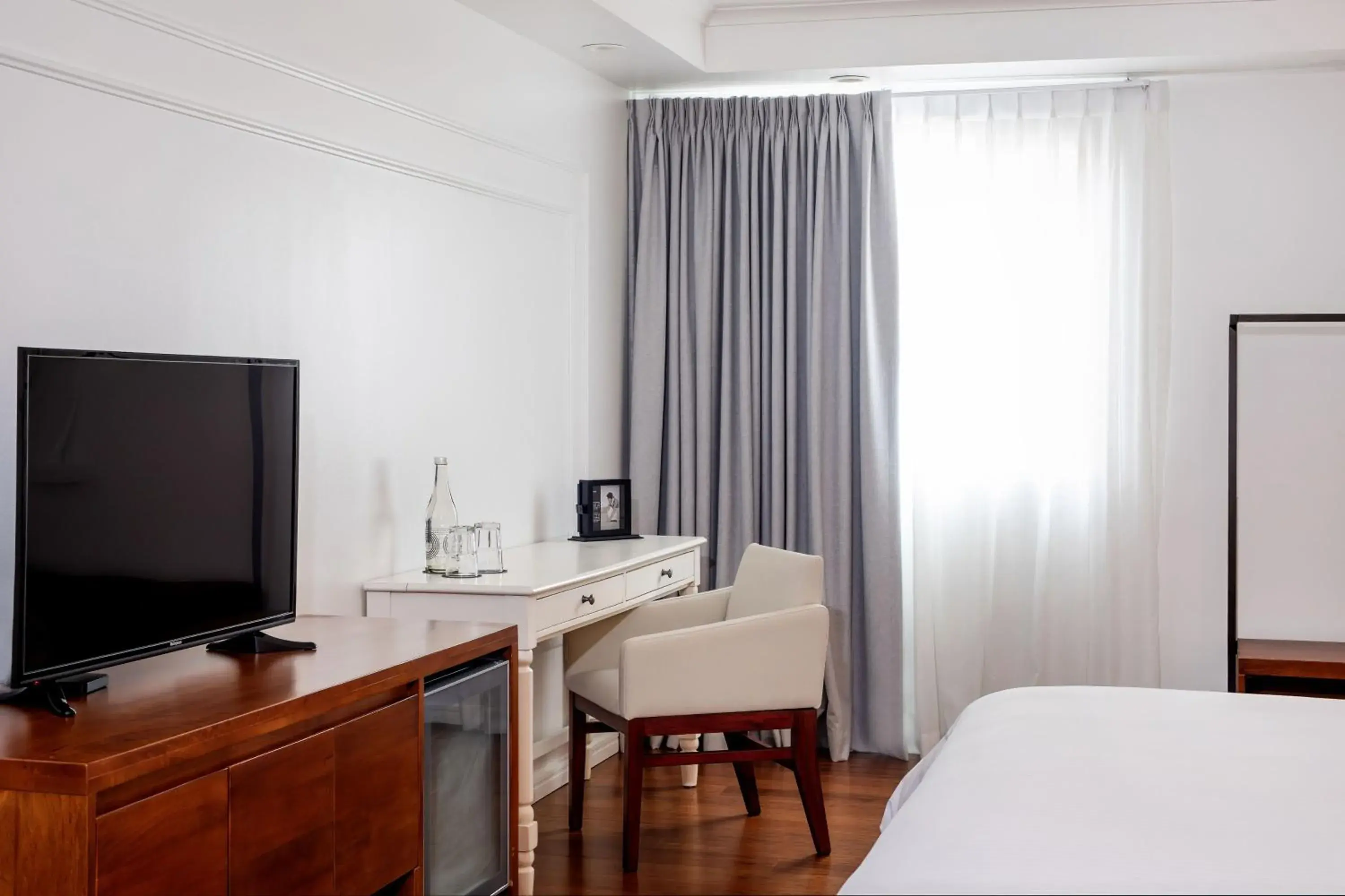 Photo of the whole room, Bed in Hotel Presidente Photo of the whole room, Bed in Hotel Presidente