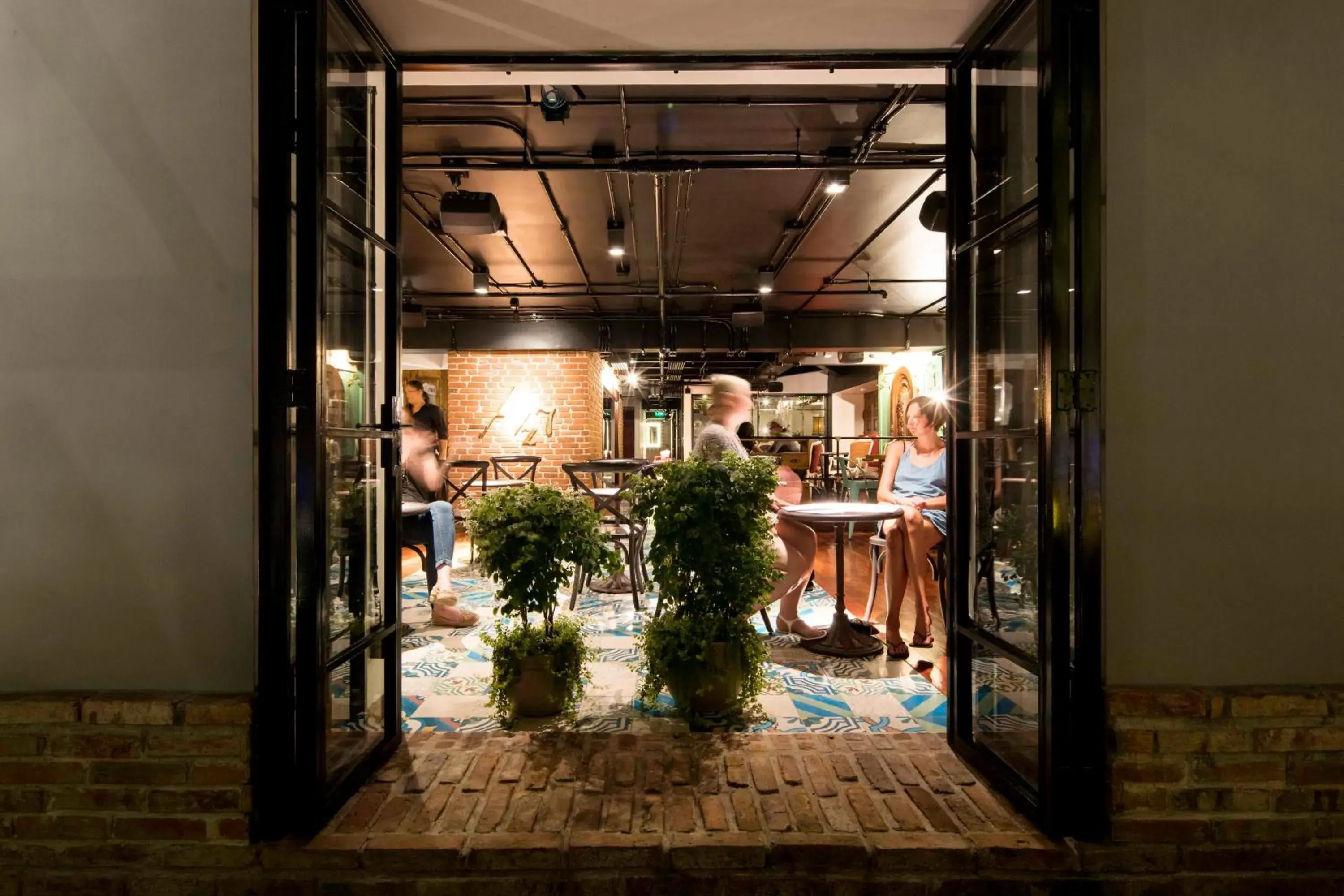 Facade/entrance in Hotel Presidente Facade/entrance in Hotel Presidente