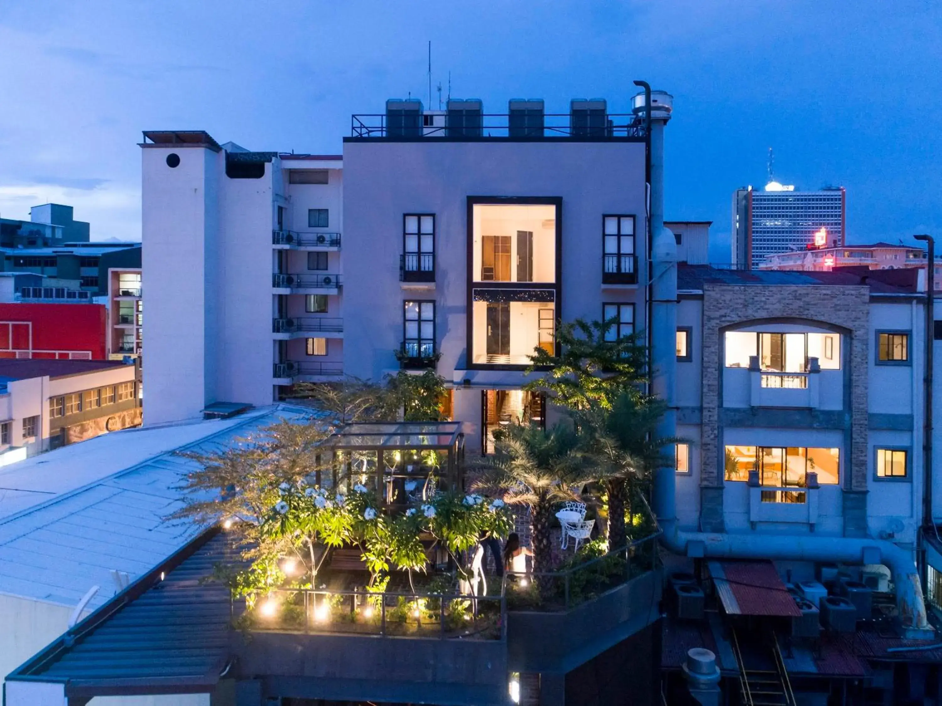 Property building in Hotel Presidente Property building in Hotel Presidente