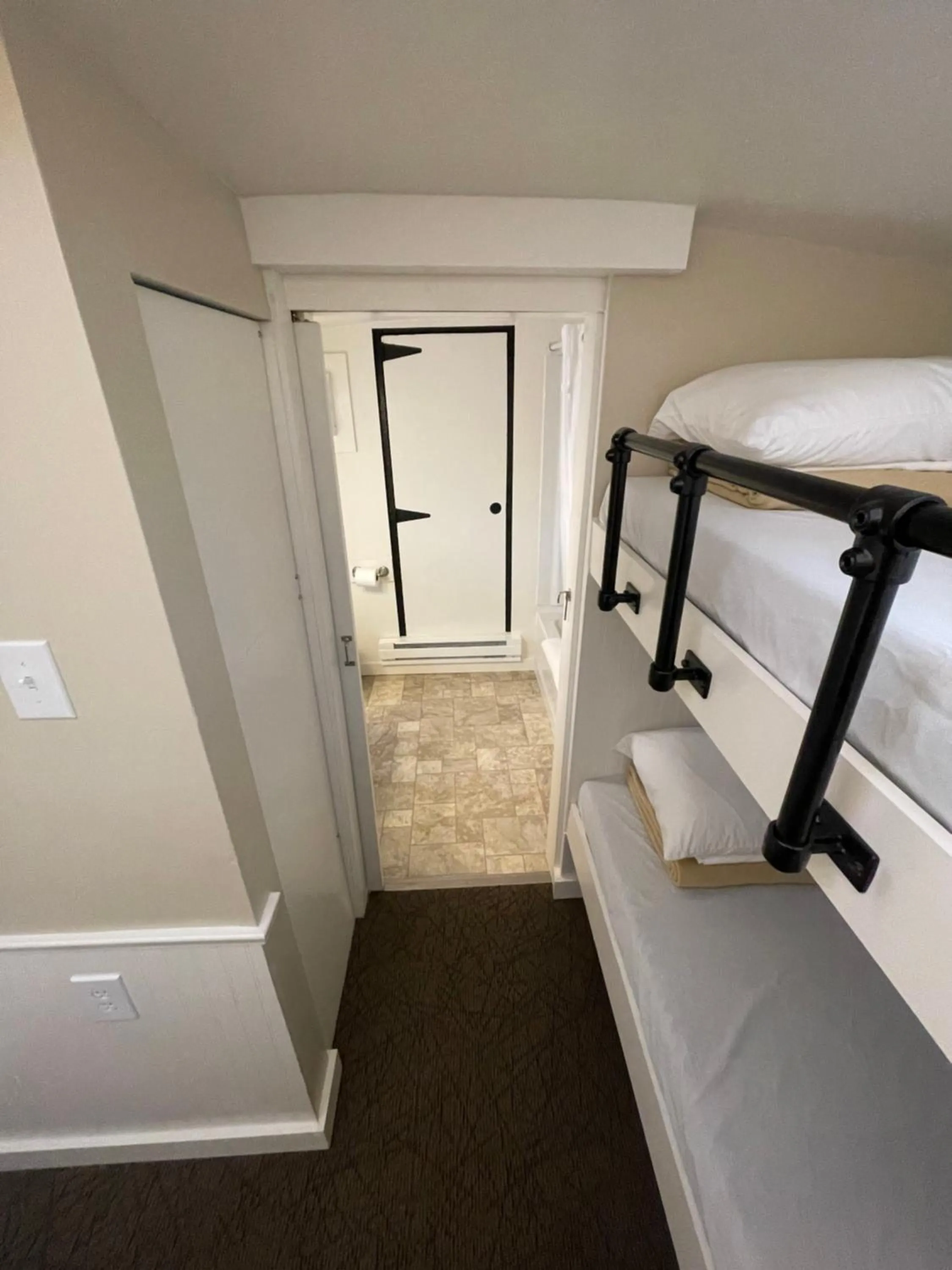 bunk bed, Bed in Red Caboose Motel & Restaurant