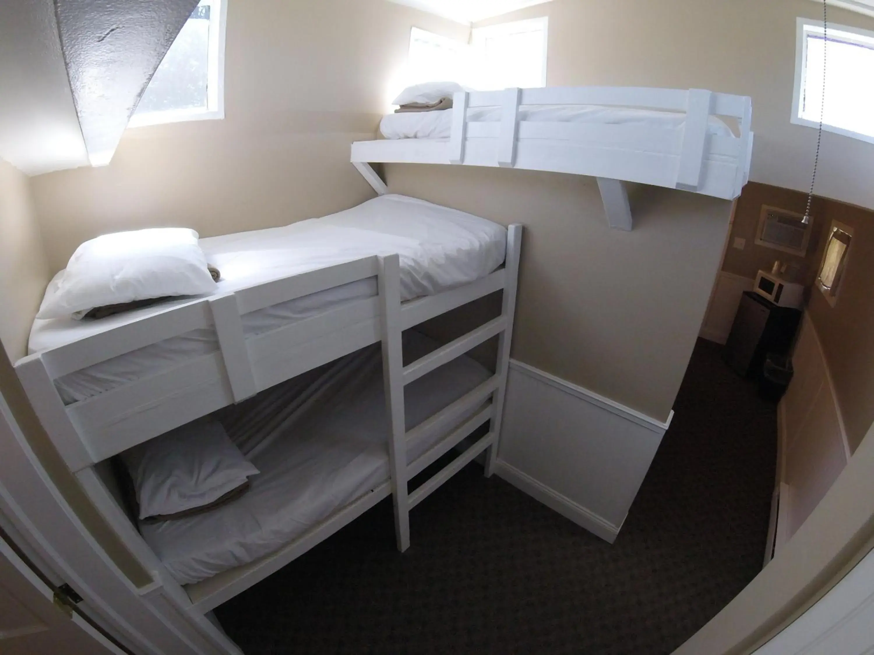 Bed in Red Caboose Motel & Restaurant Bed in Red Caboose Motel & Restaurant