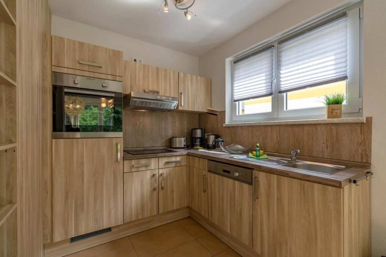 Kitchen or kitchenette in Ferienpark Rübezahl am Müggelsee