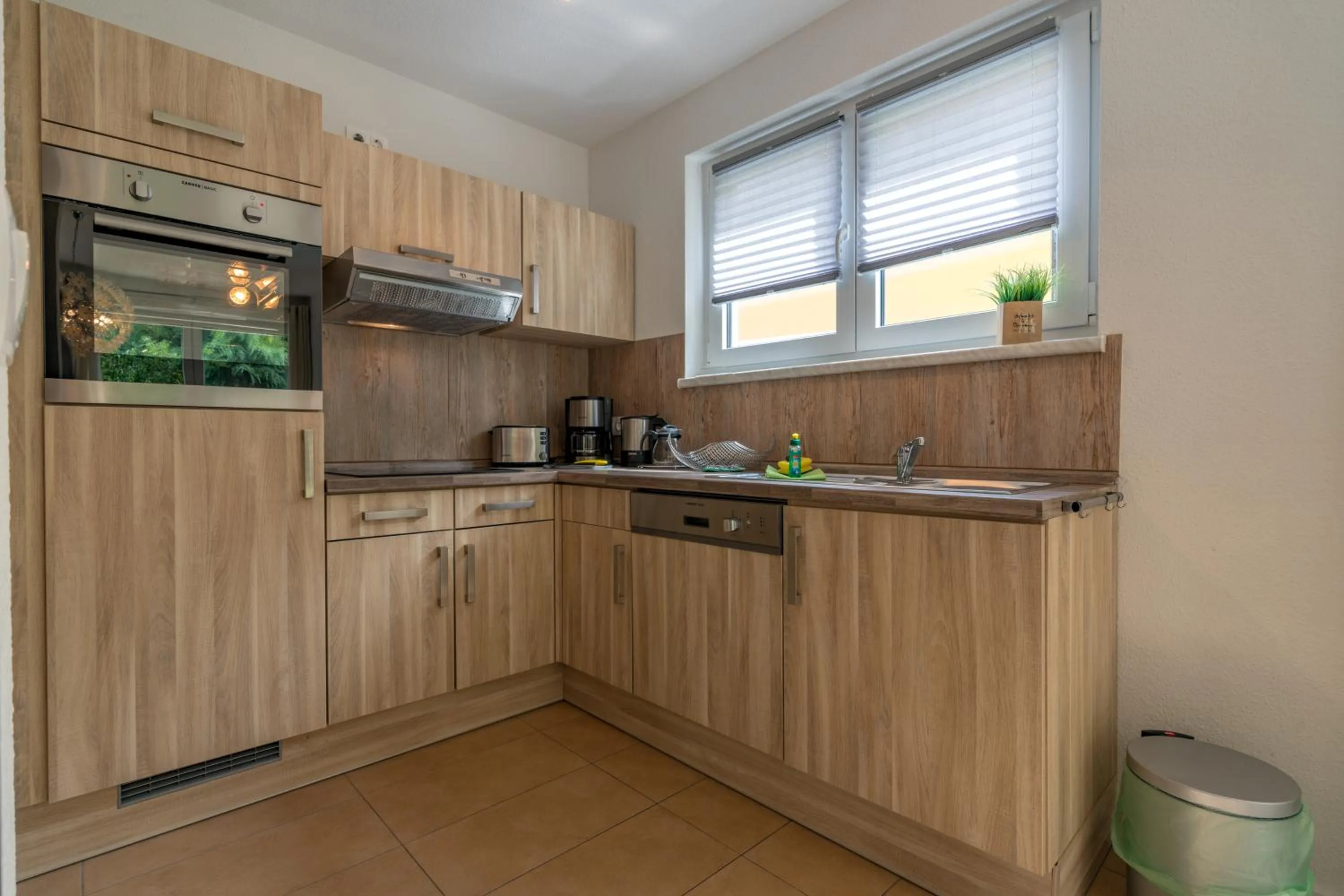 Kitchen or kitchenette in Ferienpark Rübezahl am Müggelsee