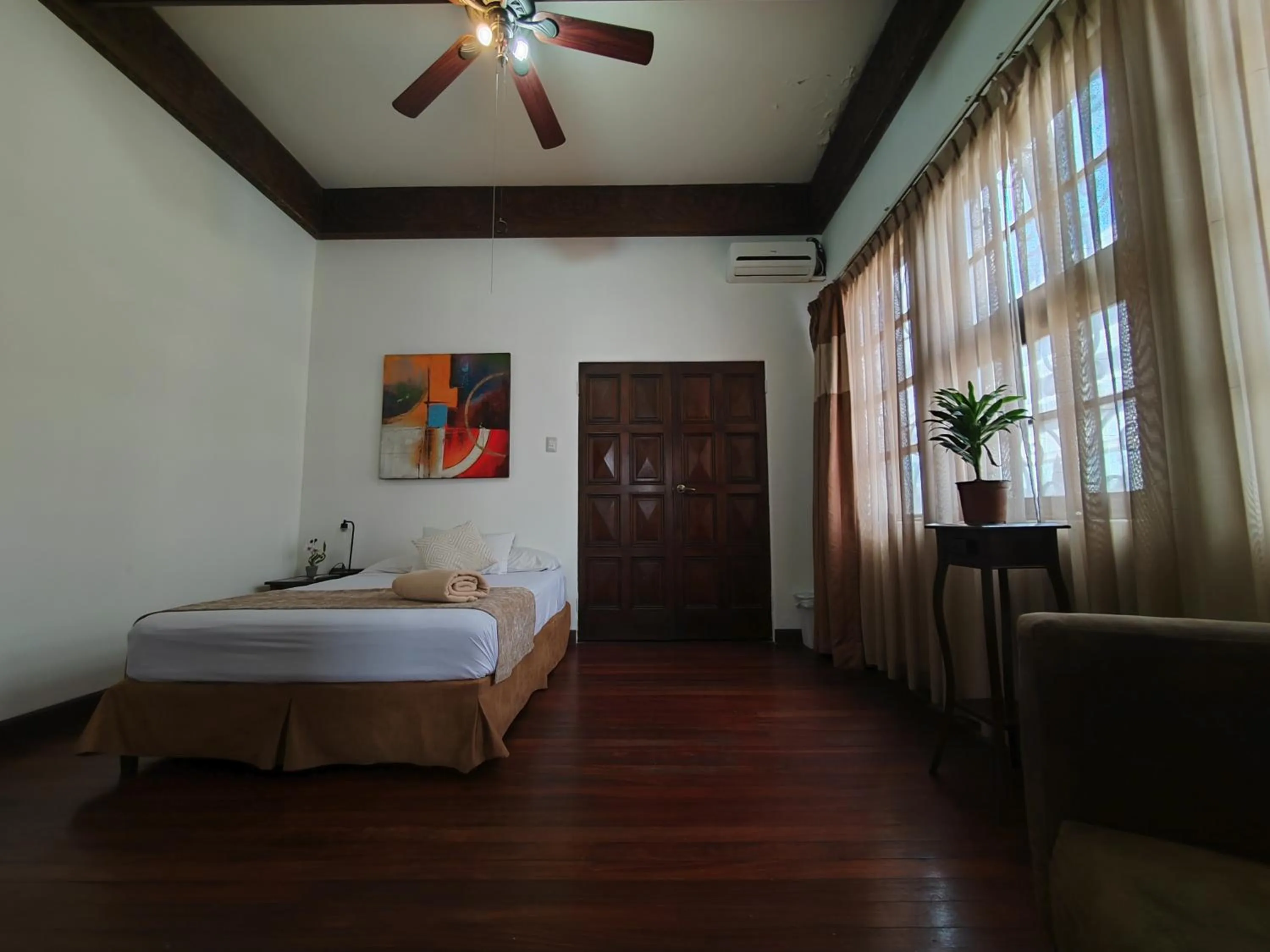 Photo of the whole room, Bed in Hotel Casa Colon