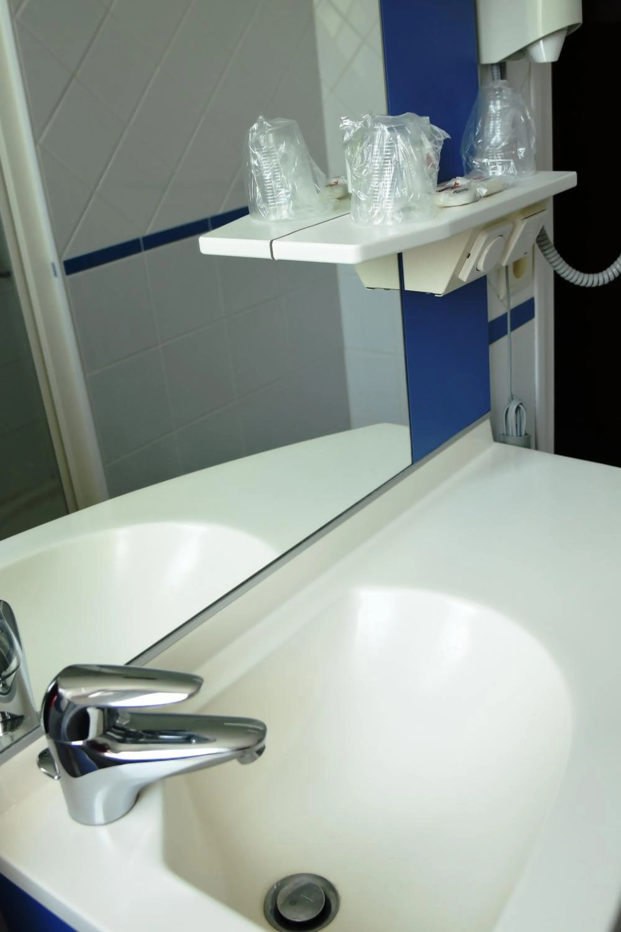 Bathroom in Hôtel Continental