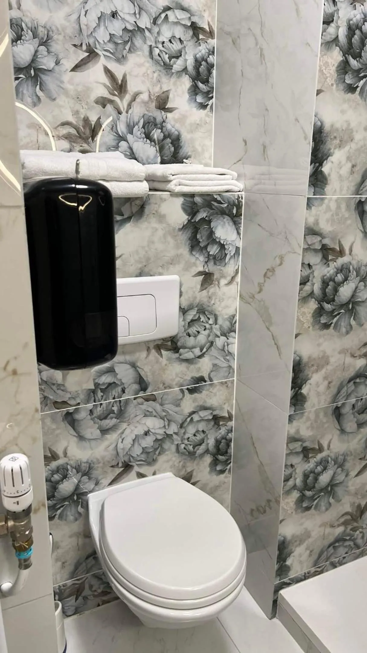 Contact Hôtel Le Continental