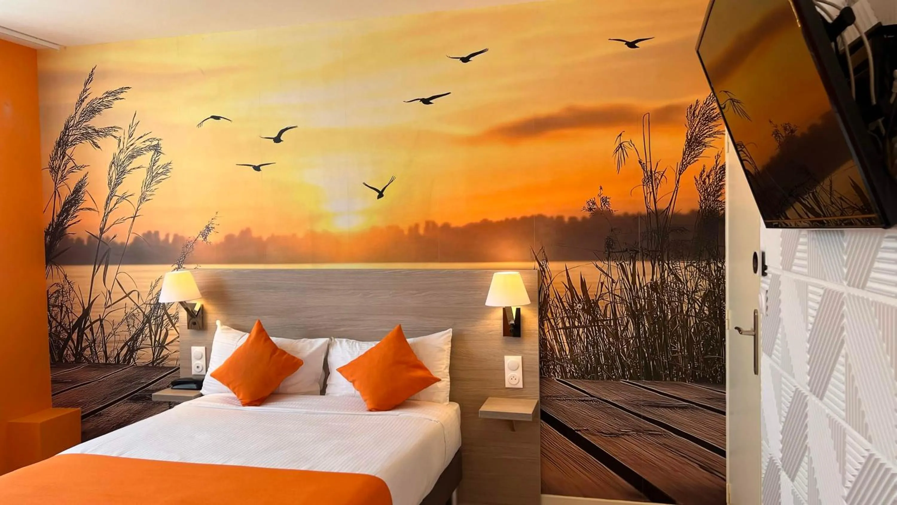 Bed in Contact Hôtel Le Continental