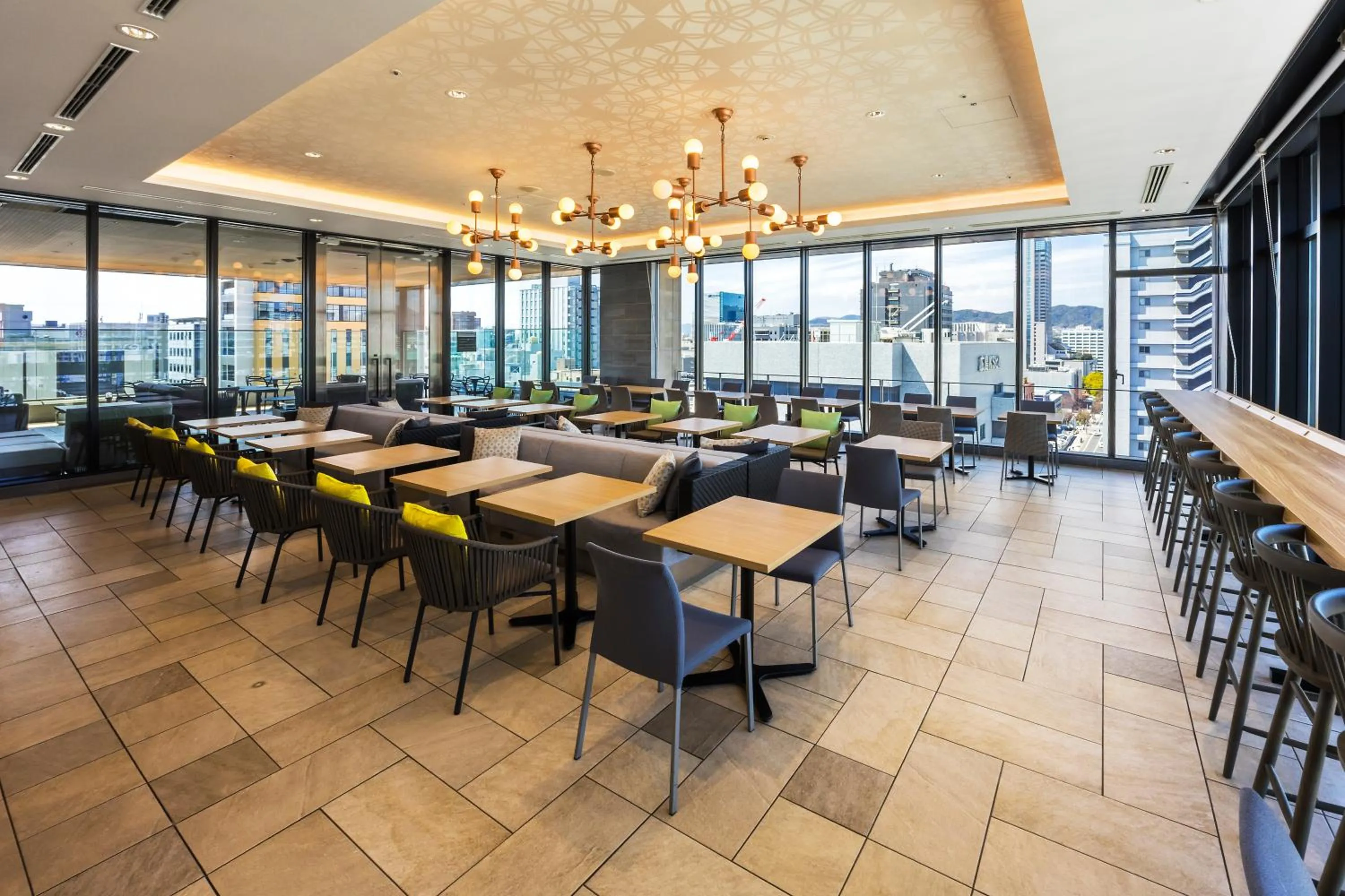 Communal lounge/ TV room in Hotel Intergate Hiroshima