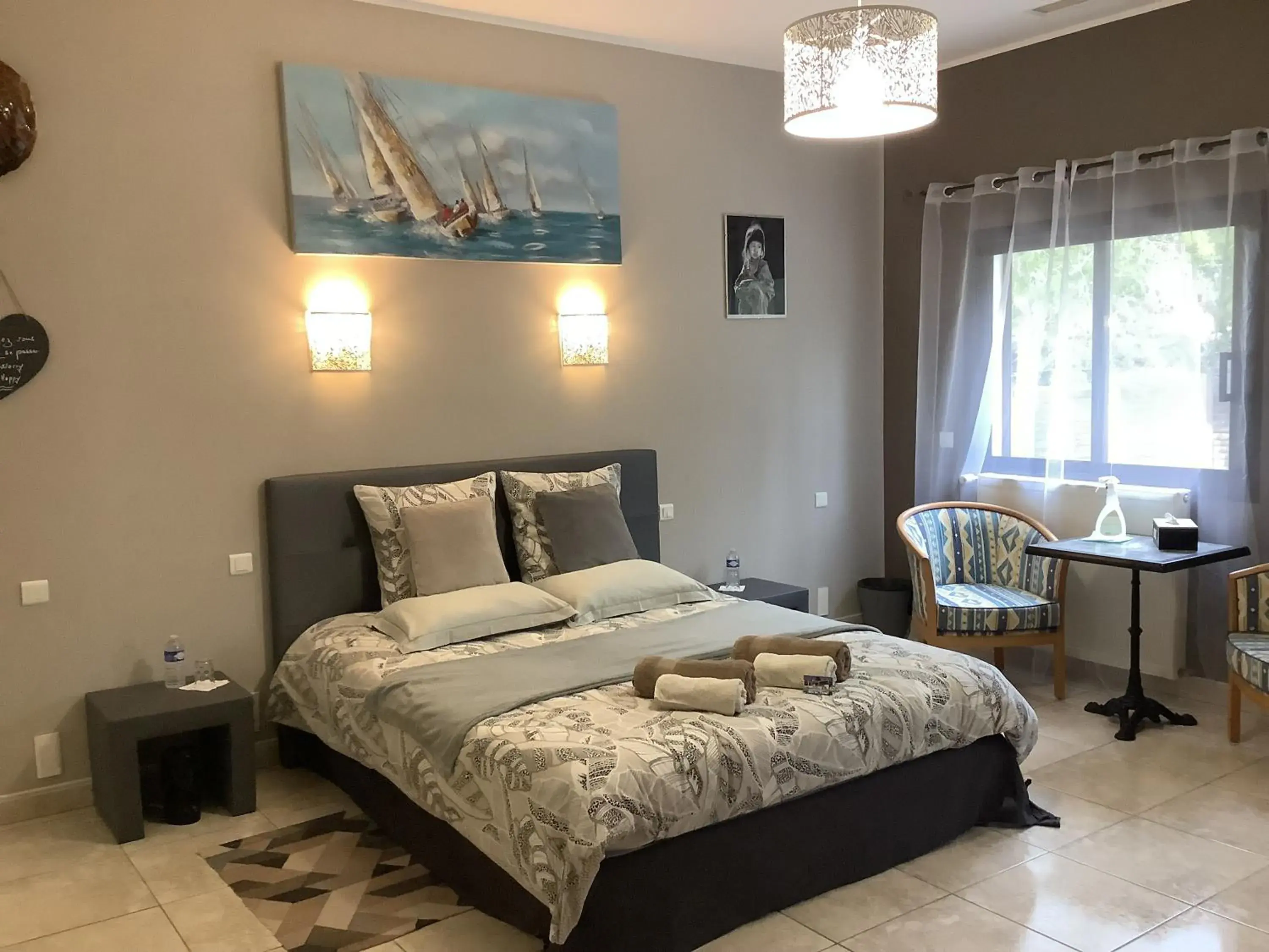 Double Room with Pool View in Rêv'de Thau Double Room with Pool View in Rêv'de Thau