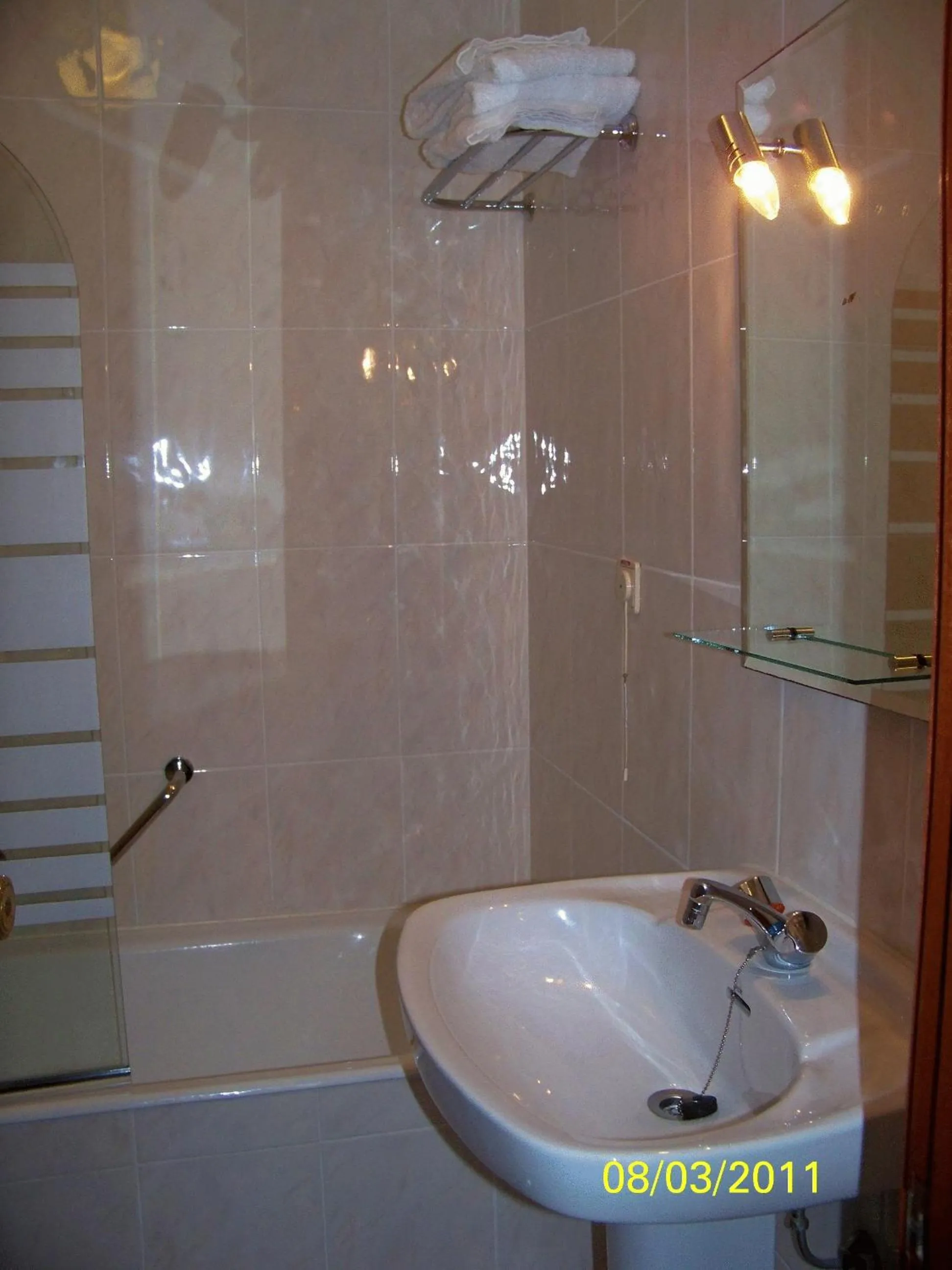 Bathroom in Hotel Rio Cávado