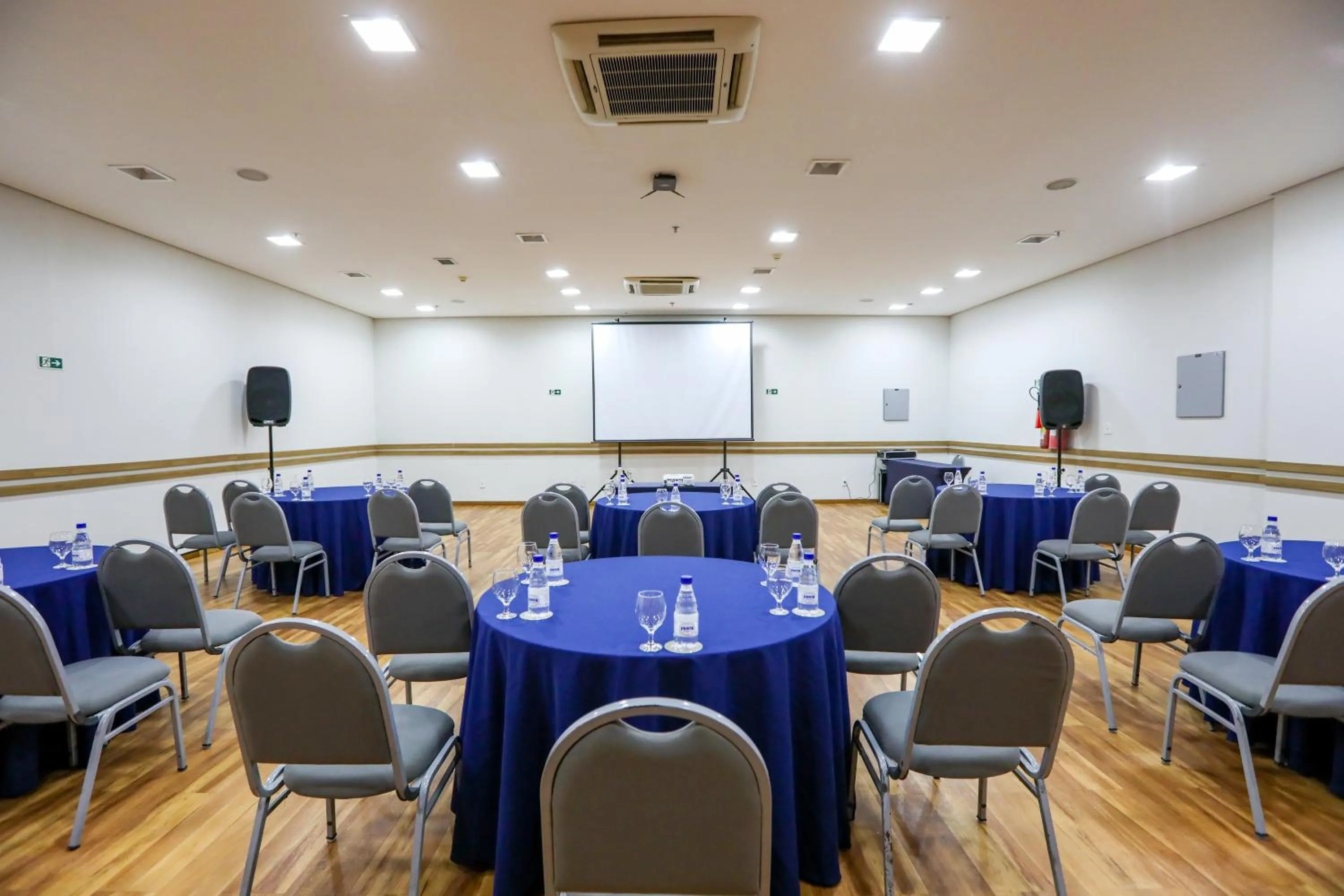 Business facilities in Radisson Hotel Belém