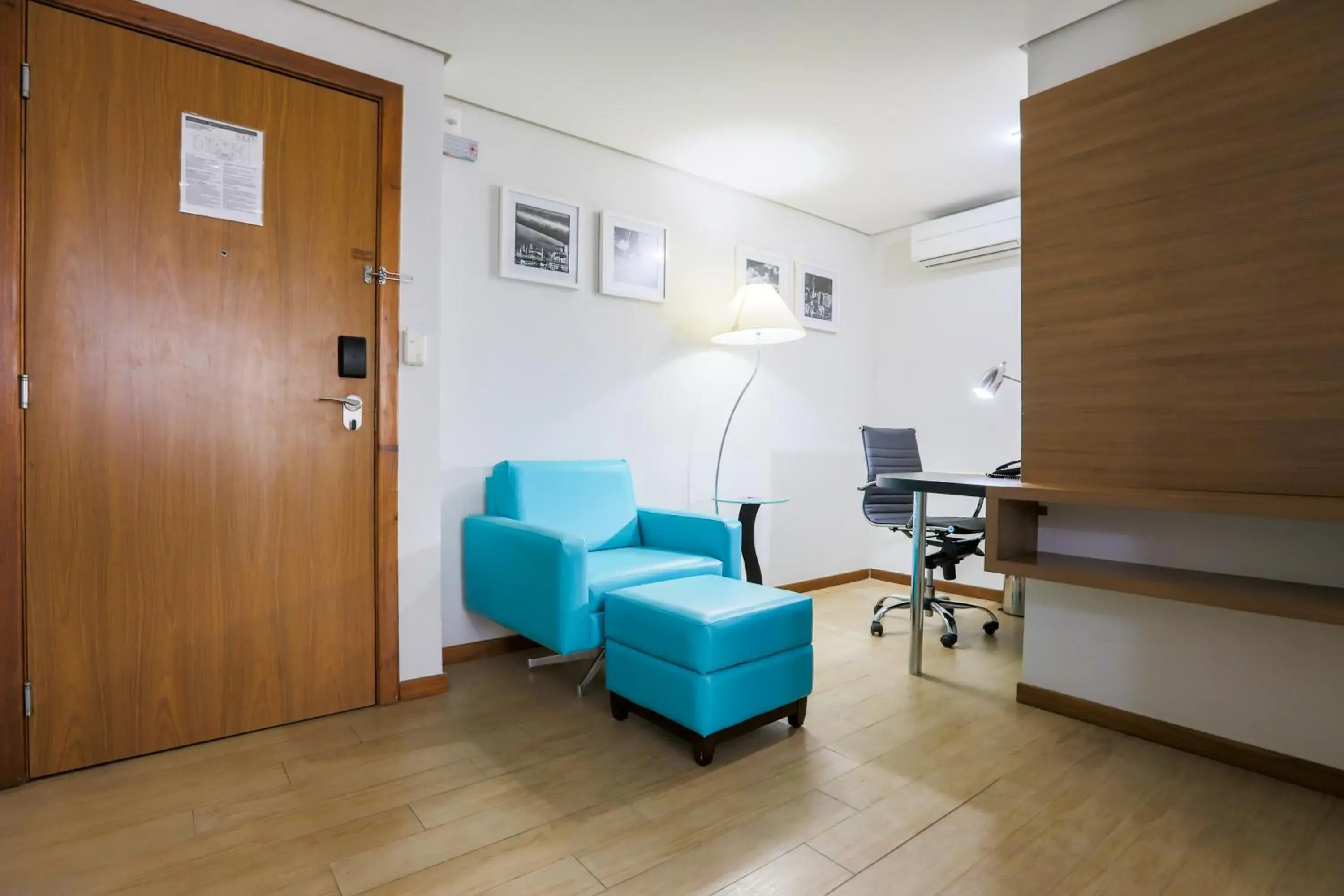 Photo of the whole room in Radisson Hotel Belém Photo of the whole room in Radisson Hotel Belém