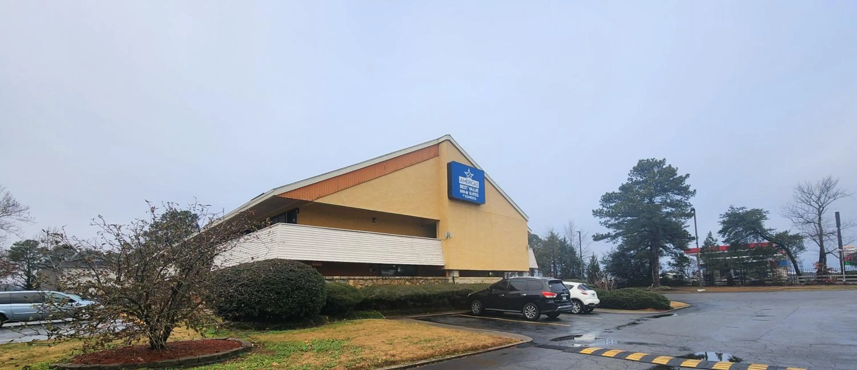 Property building in Americas Best Value Inn and Suites Little Rock