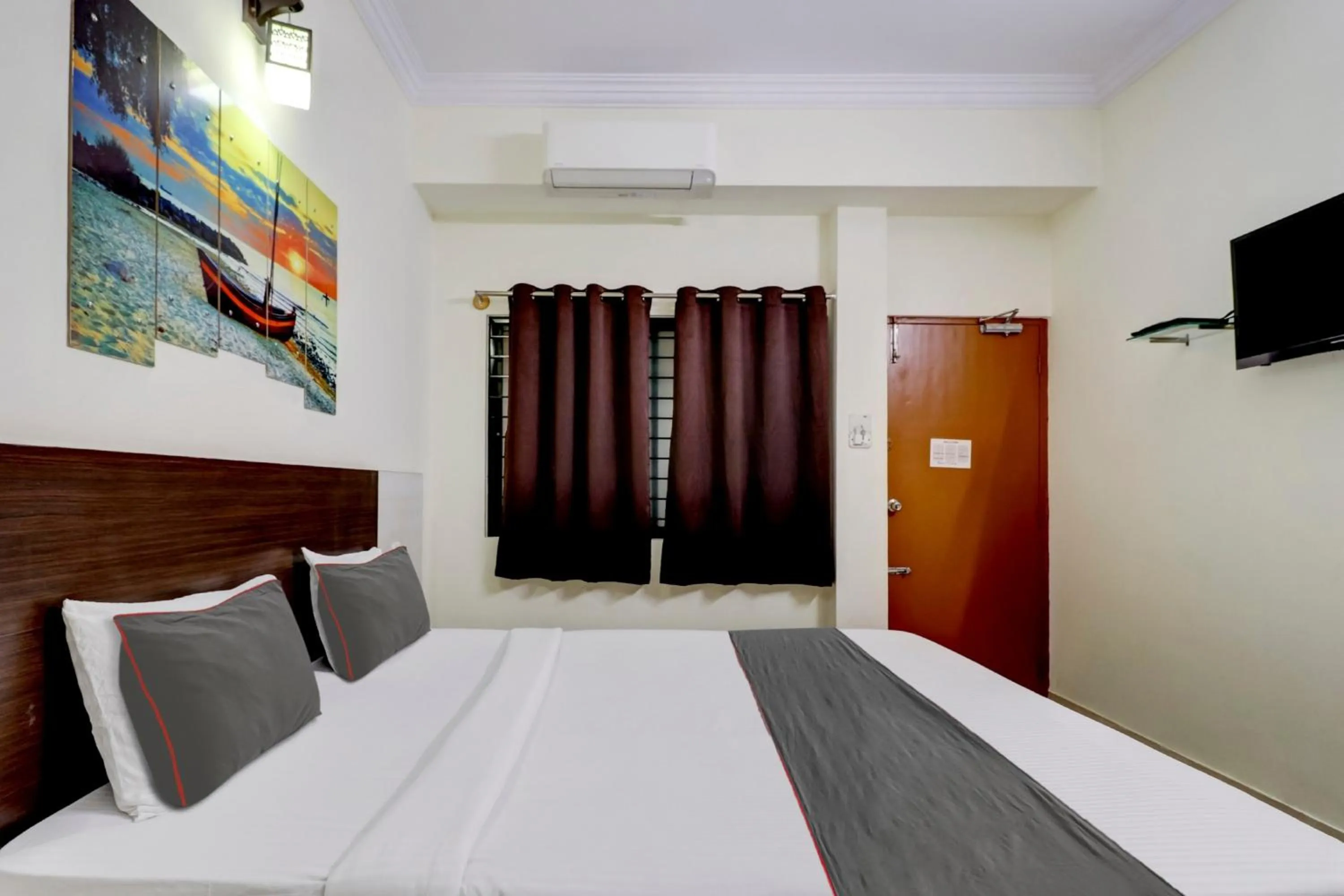Bedroom, Bed in Collection O Madhura Residency