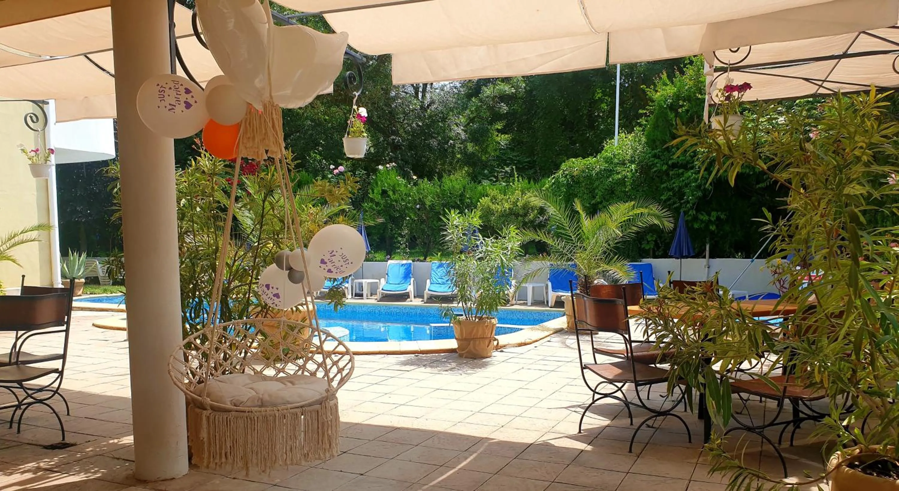 Patio in Hotel Feniks Lozenets