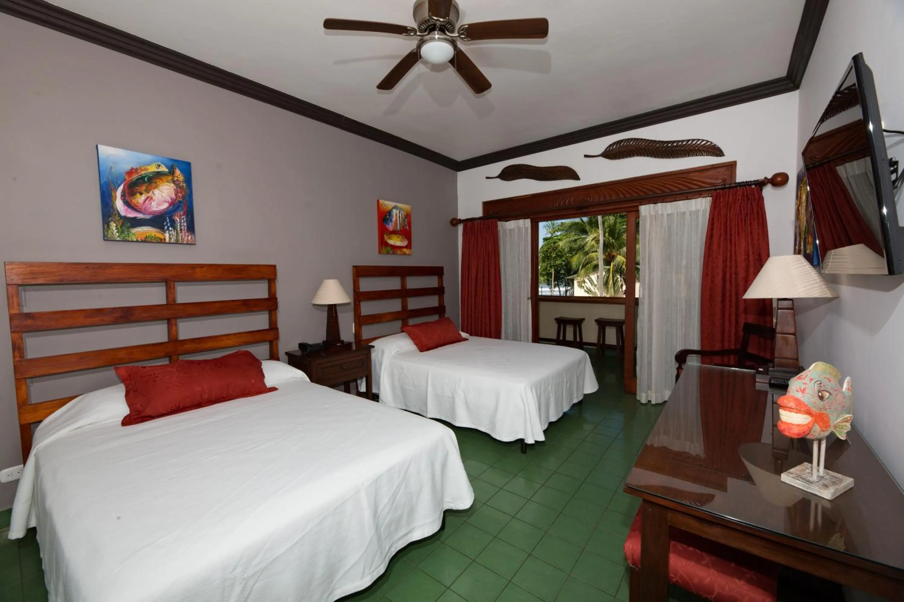 Bed in Club del Mar Oceanfront