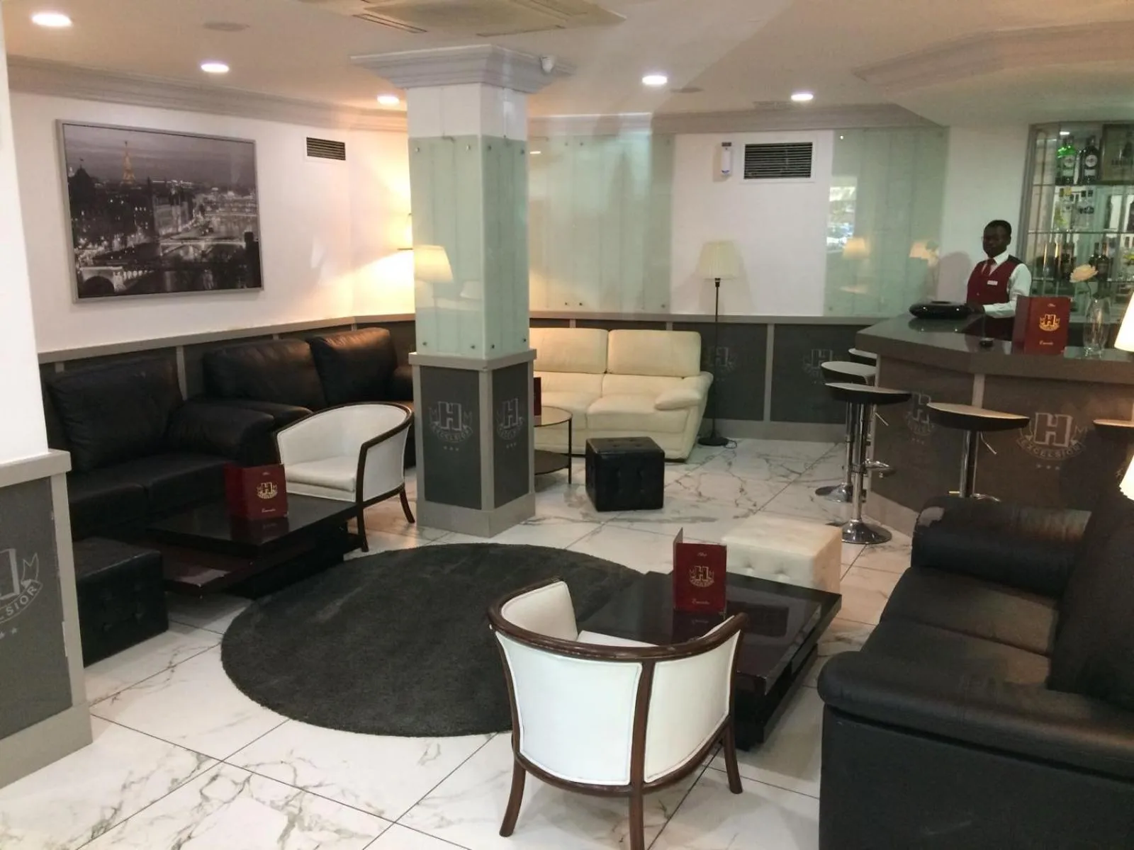 Lounge or bar in Hotel Excelsior