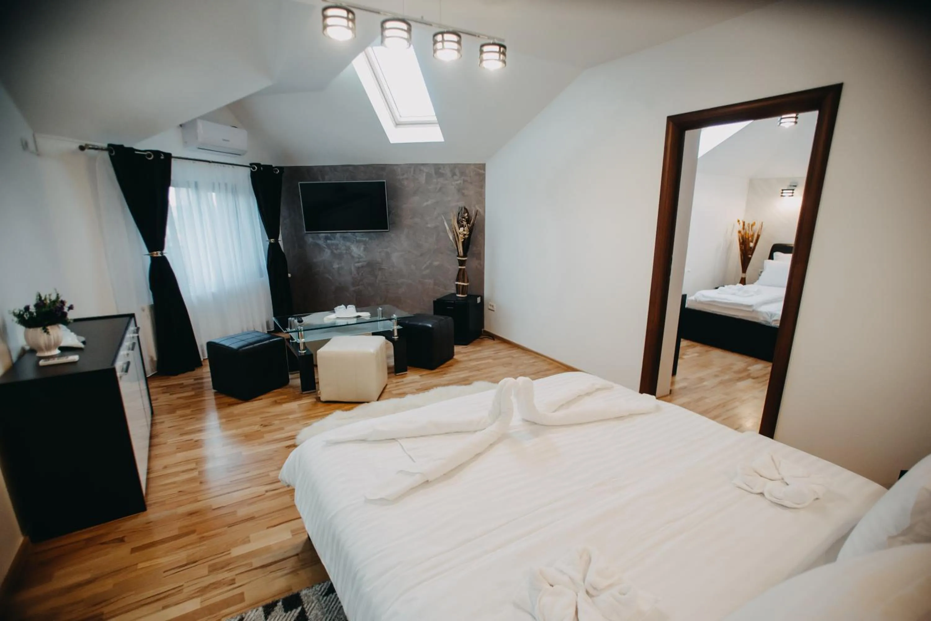 Bed in Pensiunea Jacqueline